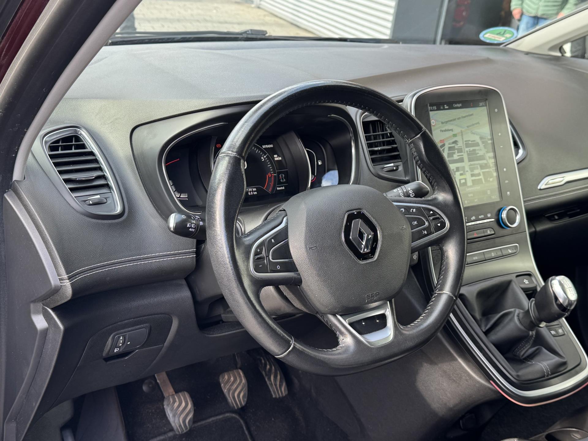 Foto van Renault Scénic