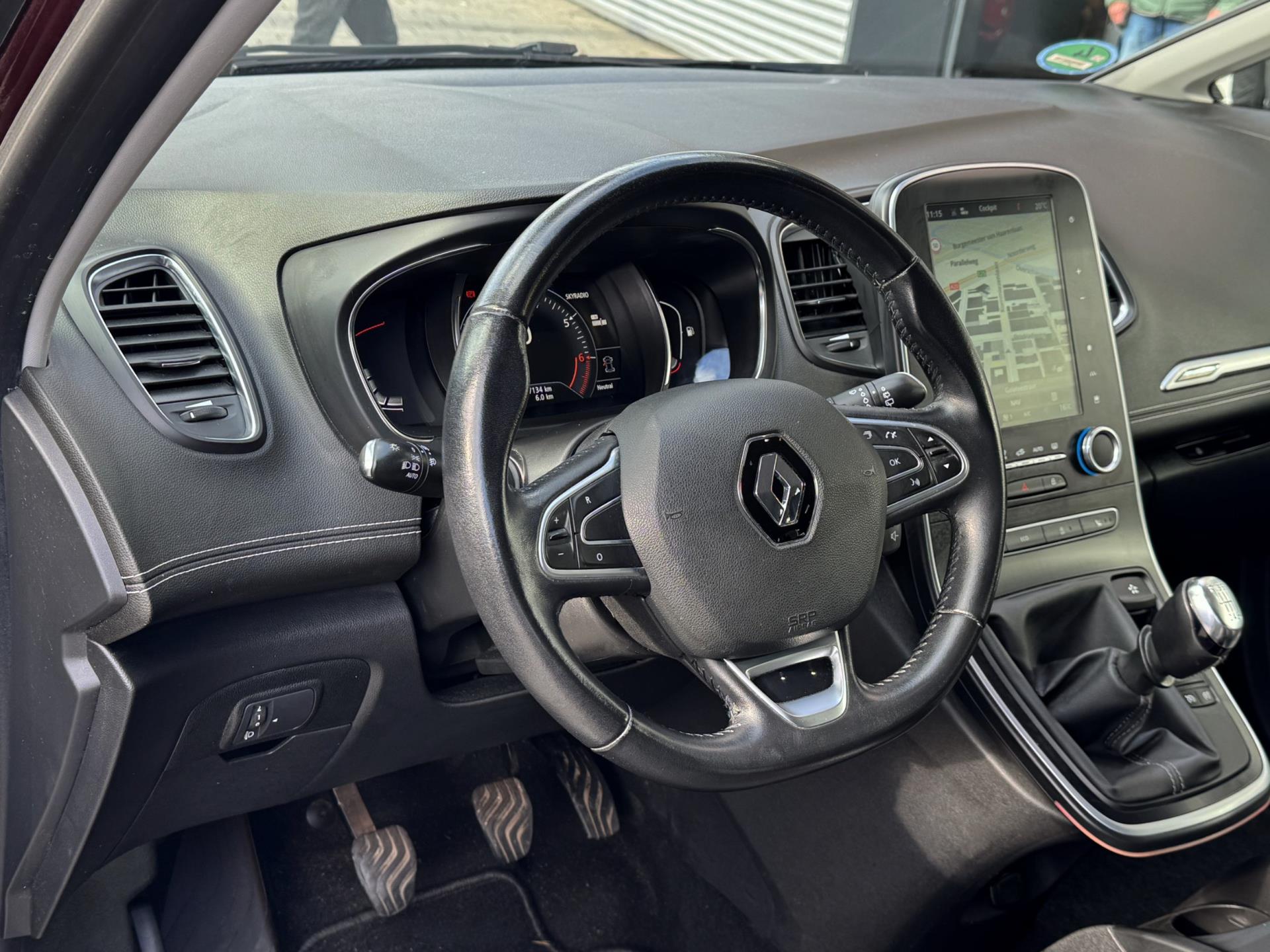 Foto van Renault Scénic
