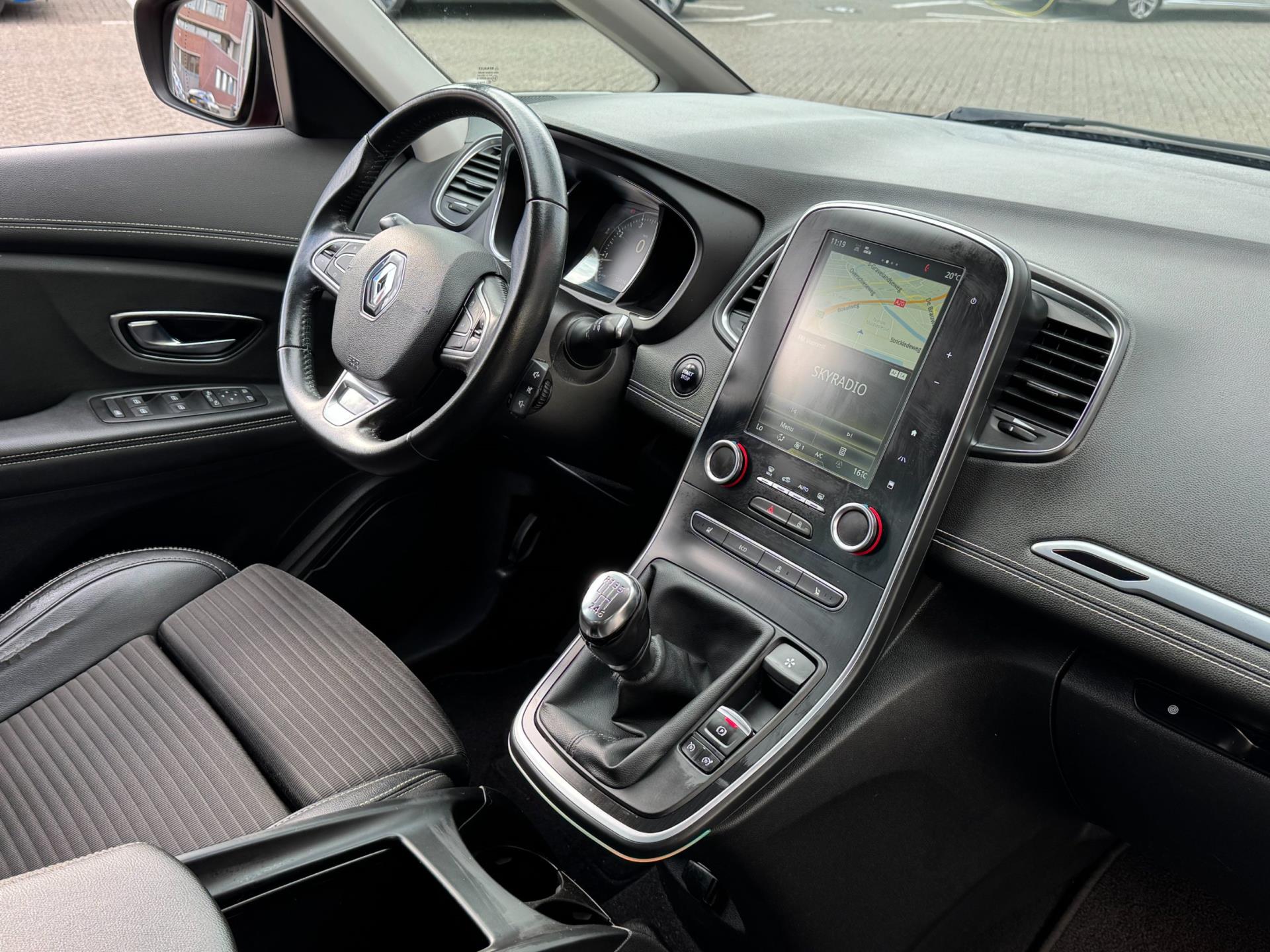 Foto van Renault Scénic