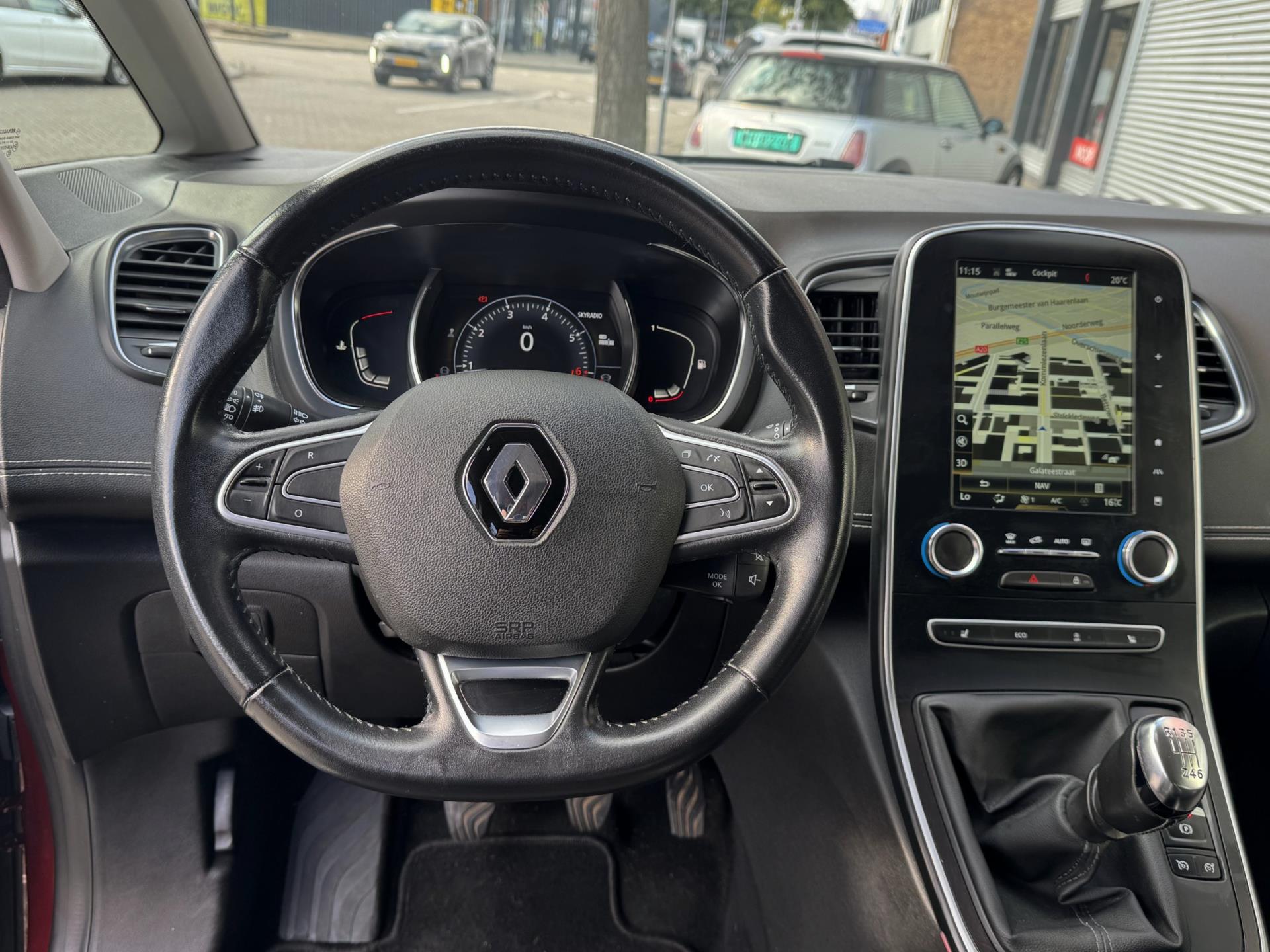 Foto van Renault Scénic