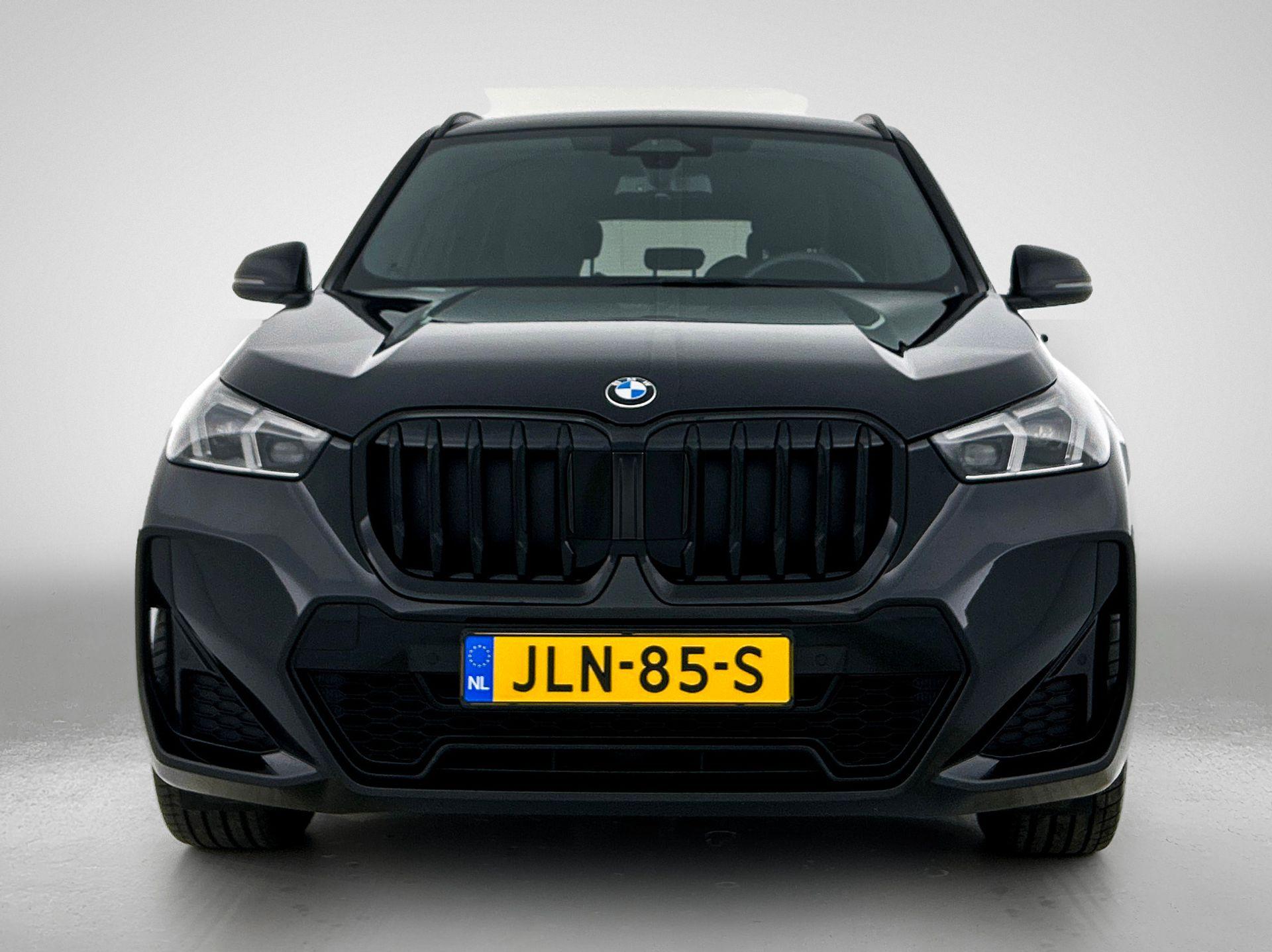 Foto van BMW X1 Sdrive18i