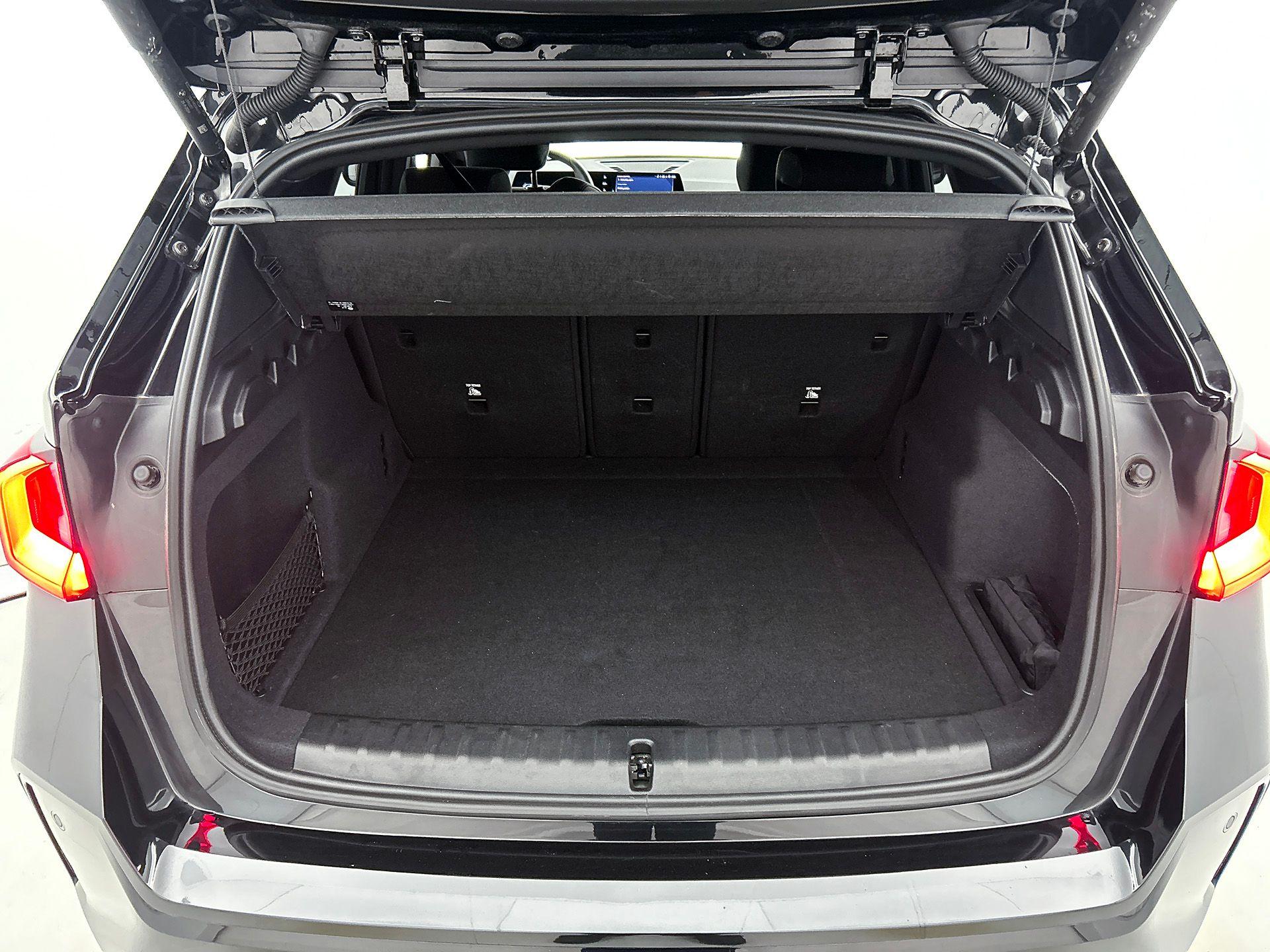 Foto van BMW X1 Sdrive18i