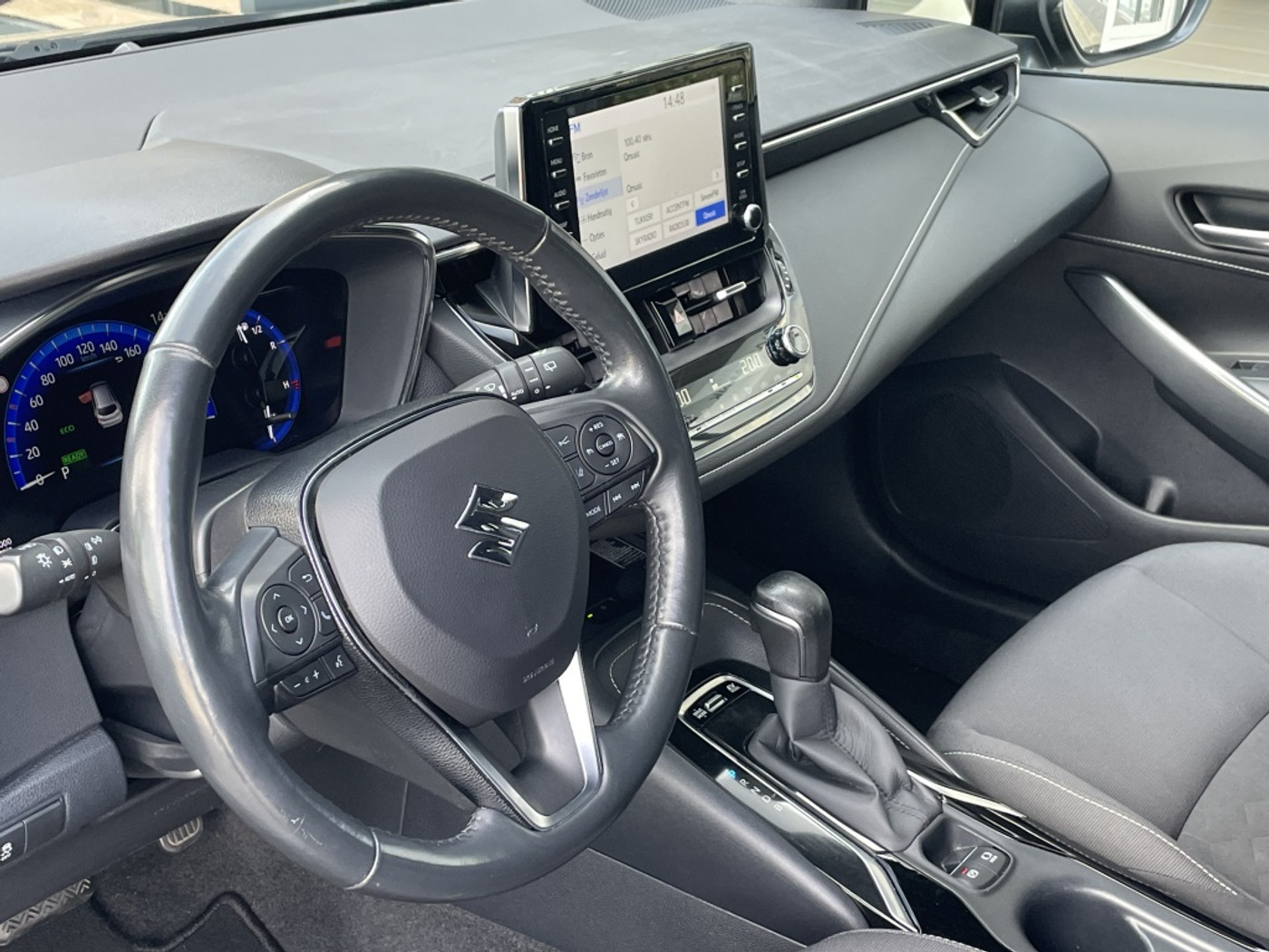 Foto van Suzuki Suzuki Swace