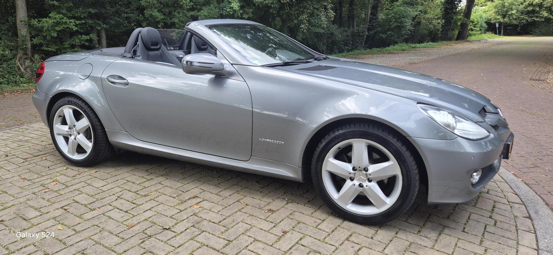 Foto van Mercedes-Benz SLK 200 Kompressor