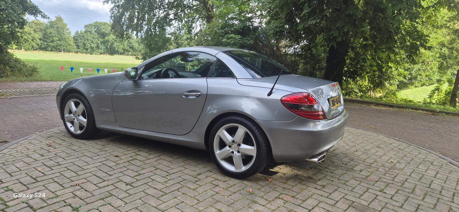 Foto van Mercedes-Benz SLK 200 Kompressor