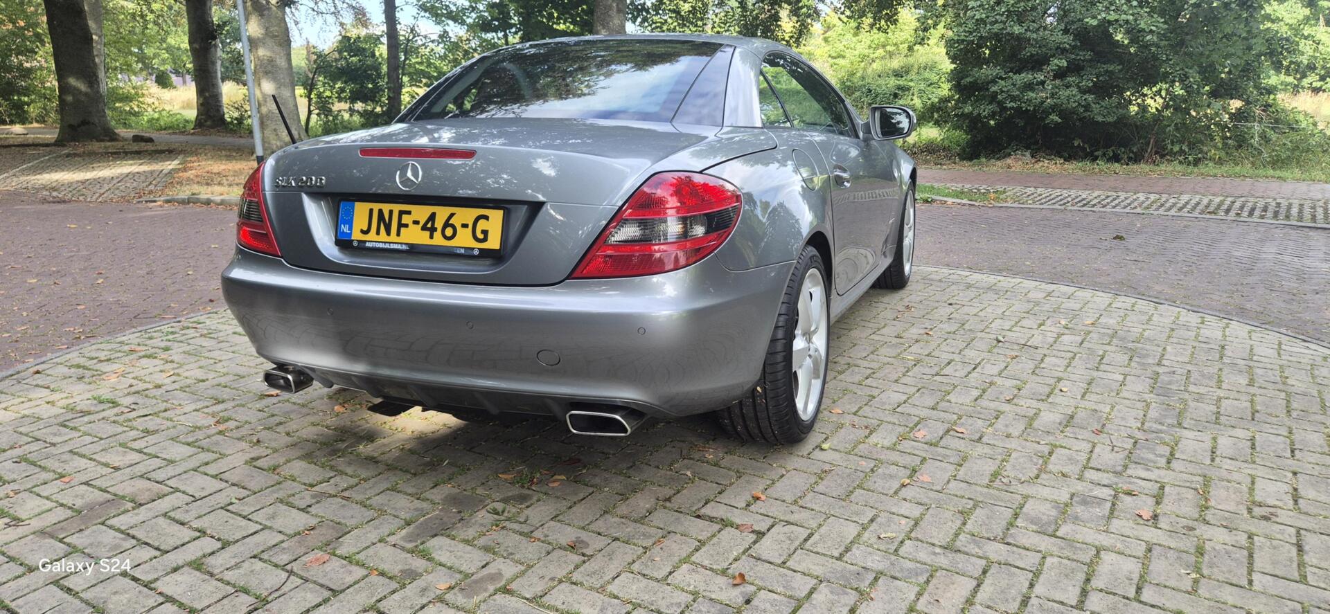 Foto van Mercedes-Benz SLK 200 Kompressor