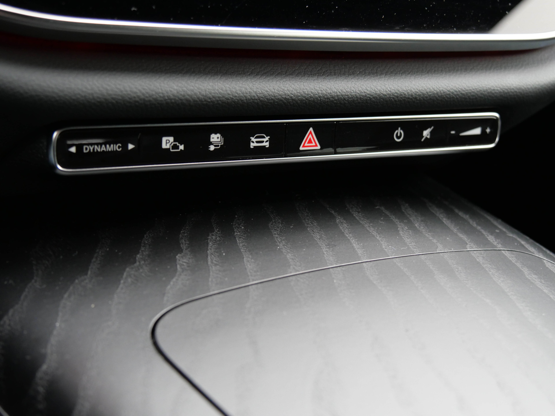 Foto van Mercedes-Benz E 300 E
