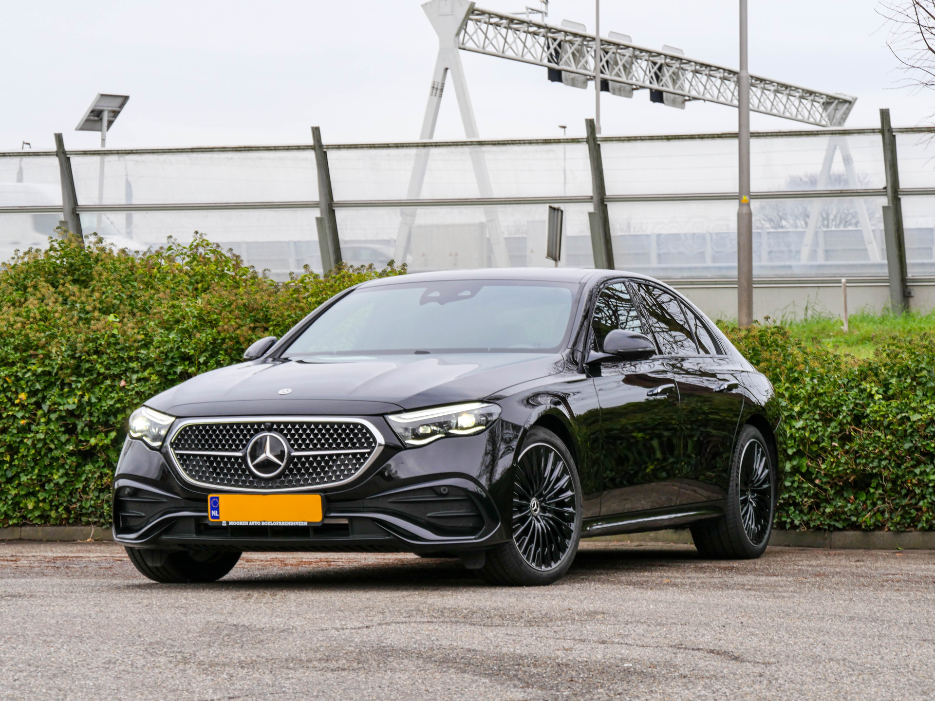 Foto van Mercedes-Benz E 300 E