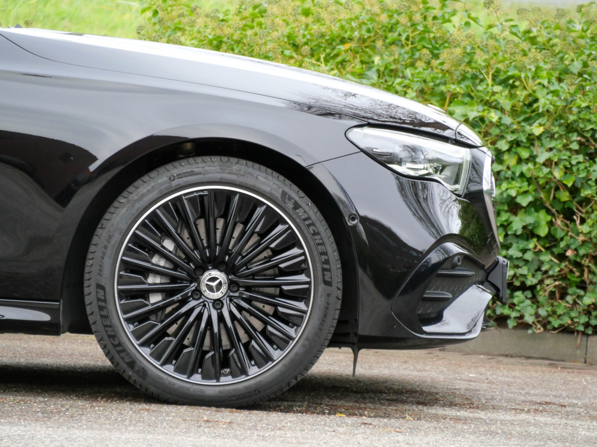 Foto van Mercedes-Benz E 300 E