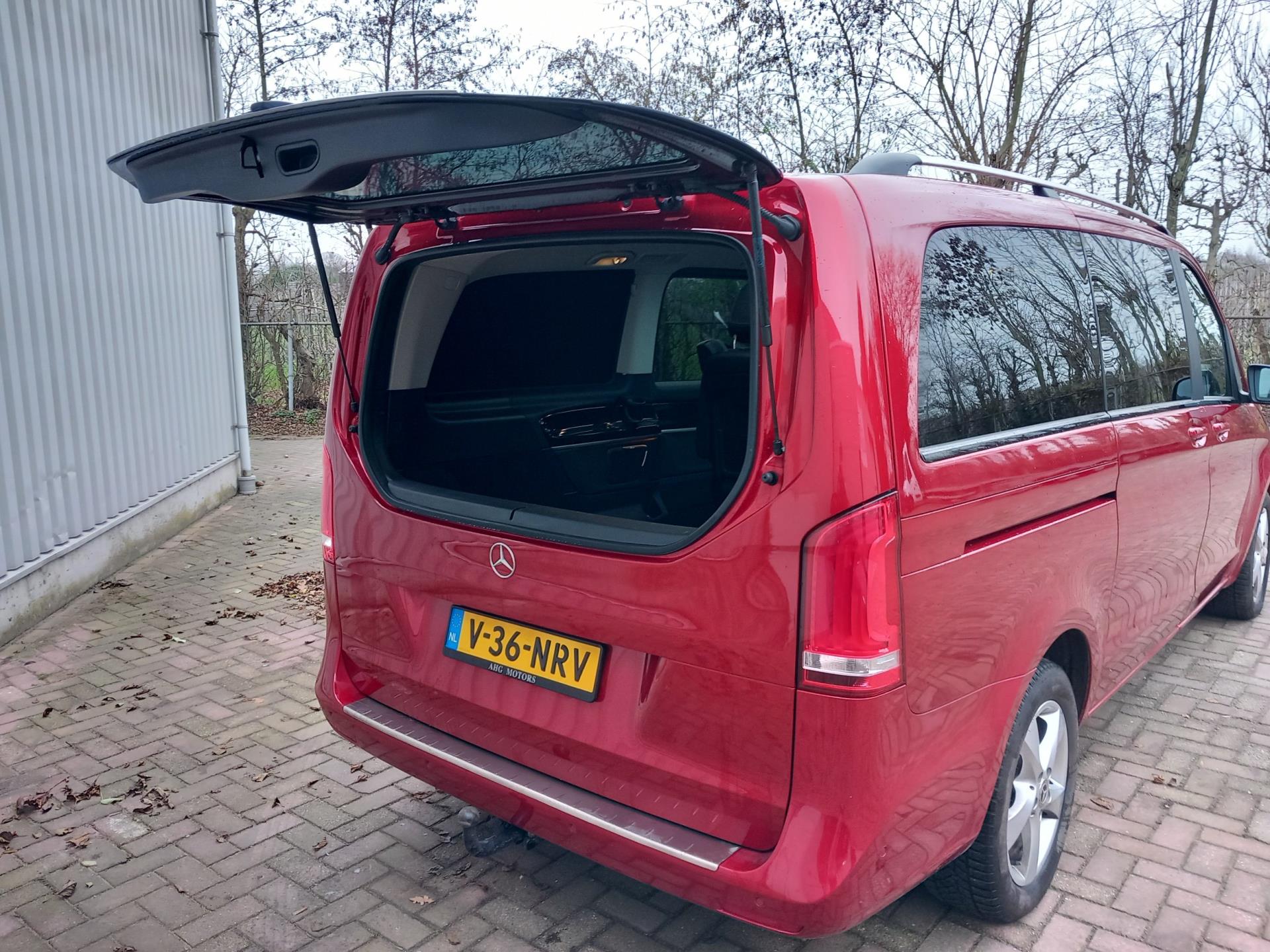 Foto van Mercedes-Benz V-klasse