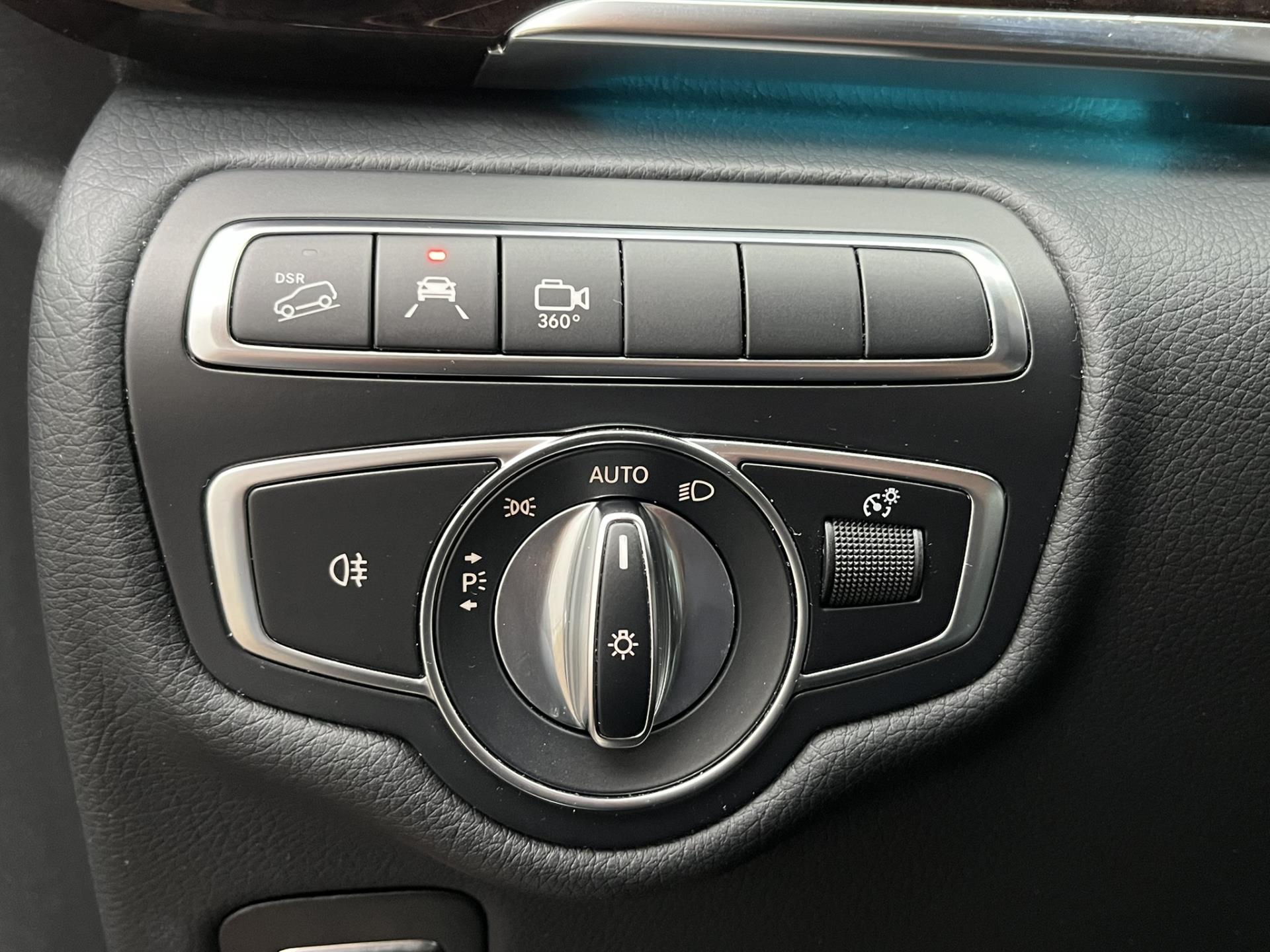 Foto van Mercedes-Benz V-klasse