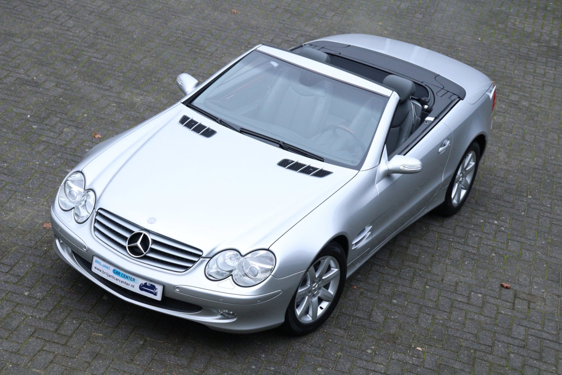 Foto van Mercedes-Benz SL 350