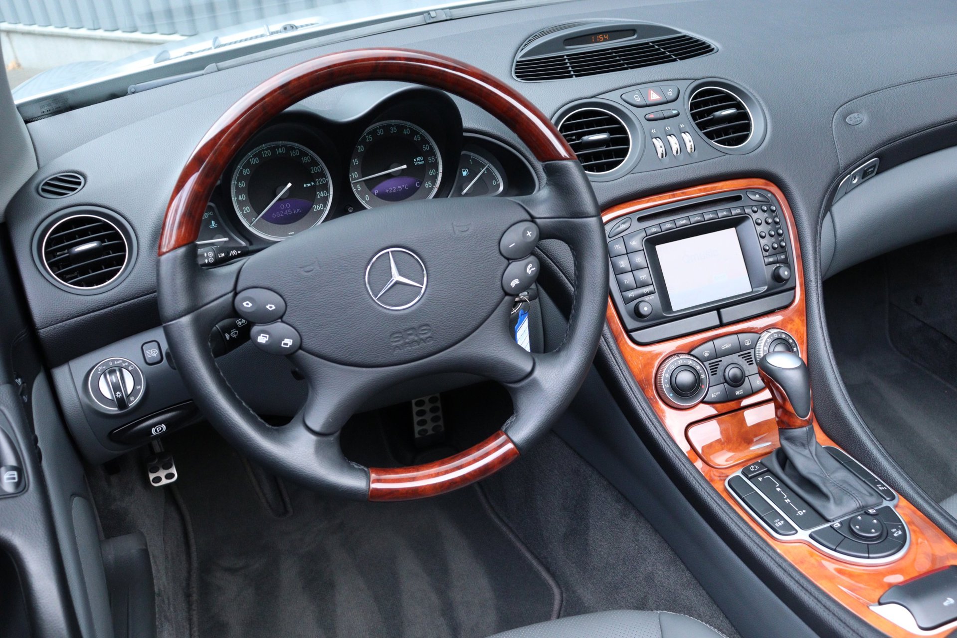 Foto van Mercedes-Benz SL 350