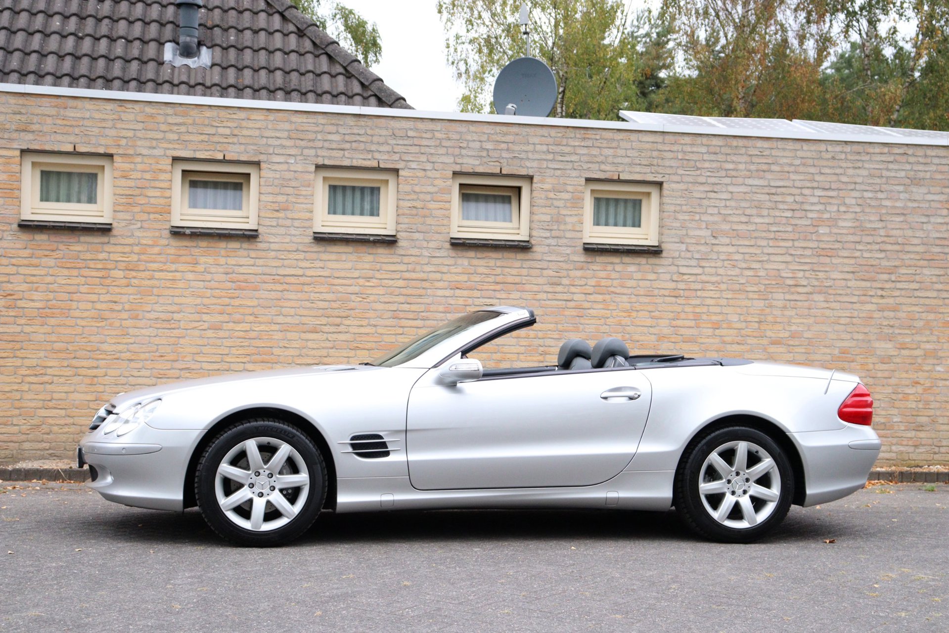 Foto van Mercedes-Benz SL 350