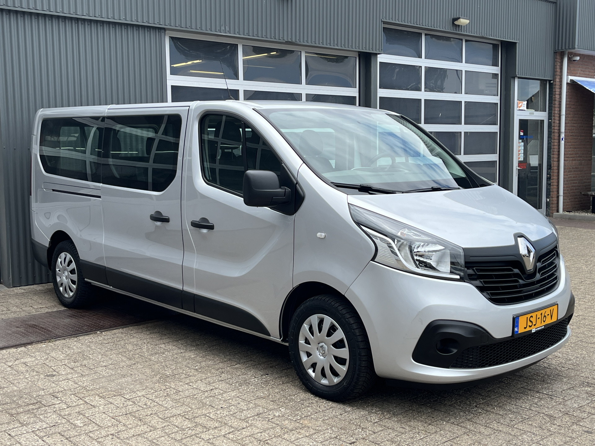 Renault Trafic 1.6 dCi 120pk 2019 - voorkant