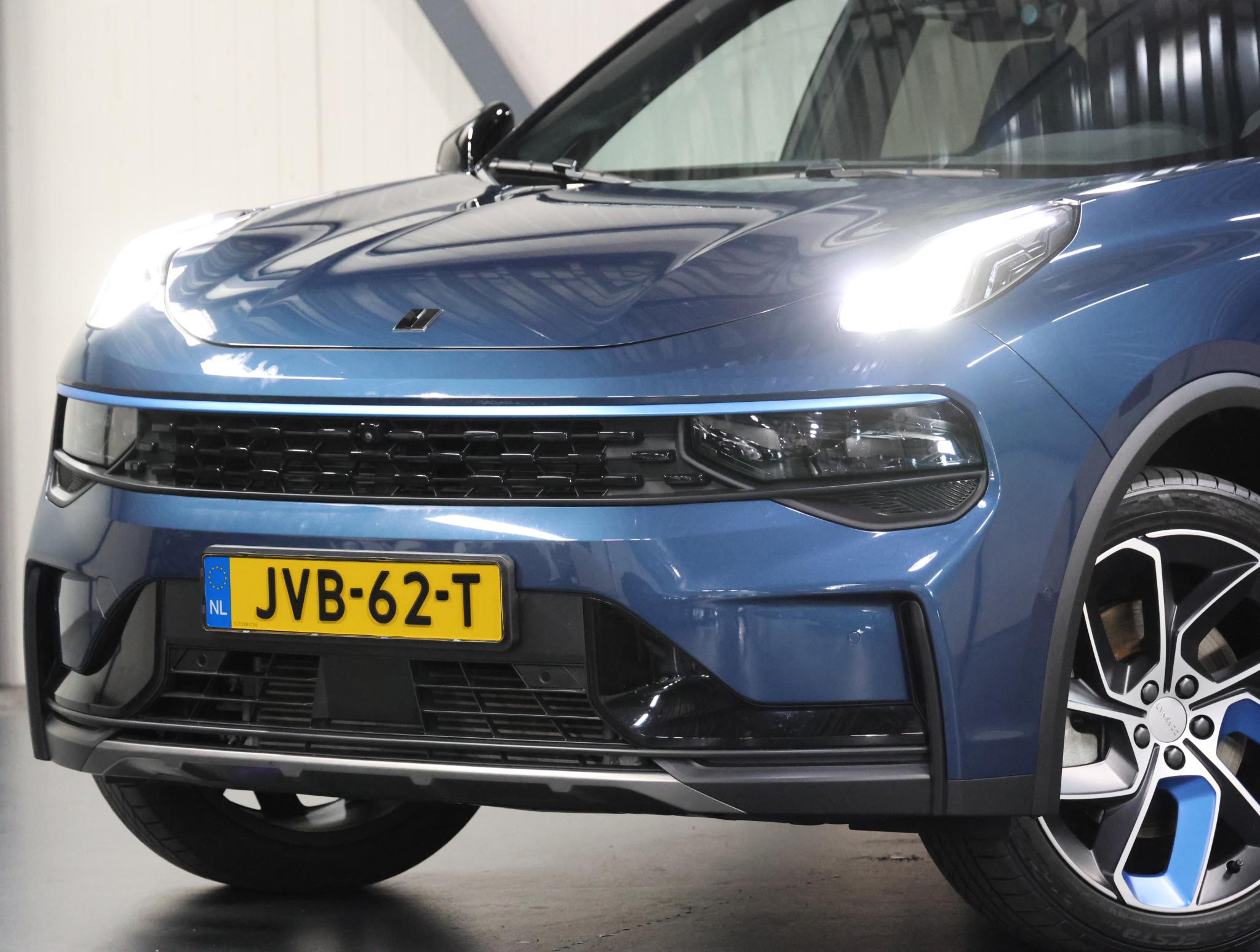 Foto van Lynk&co LYNK & Co 01
