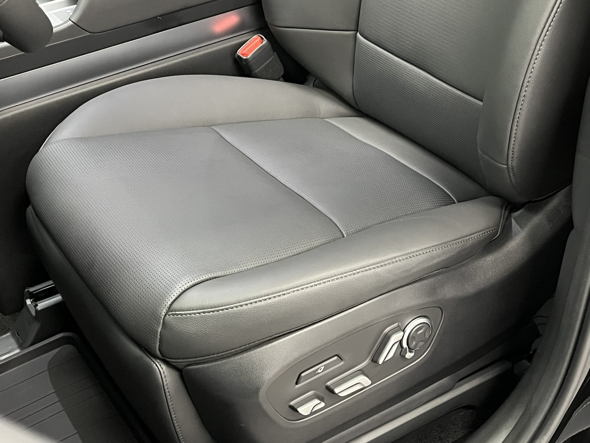 Foto van Hyundai Ioniq 9