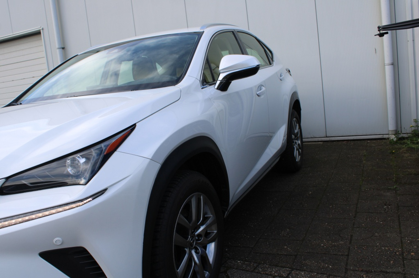 Foto van Lexus Lexus Nx300h