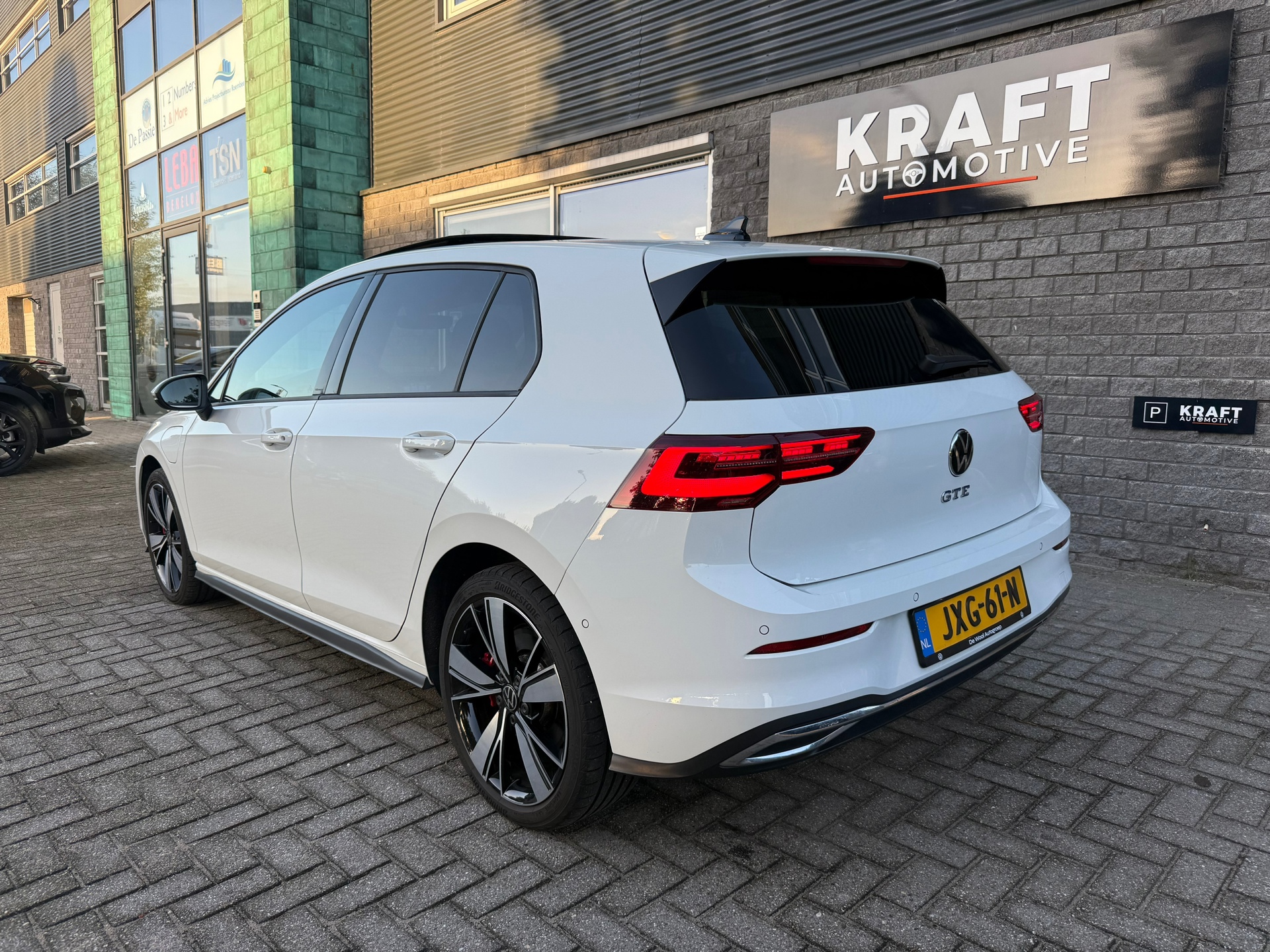 Foto van Volkswagen Golf GTE