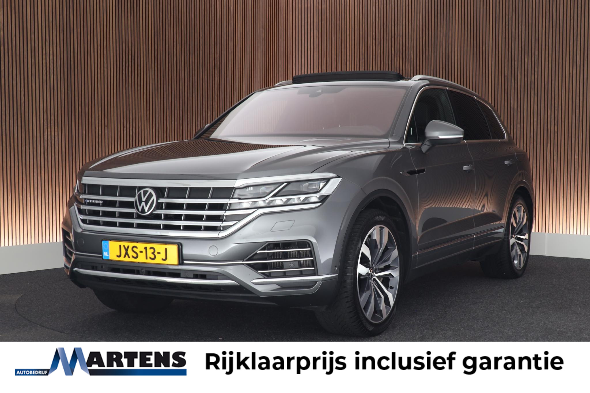 Volkswagen Touareg Ehybrid 3.0 TSi eHybrid 380pk 4MOTION Elegance 2023 - voorkant