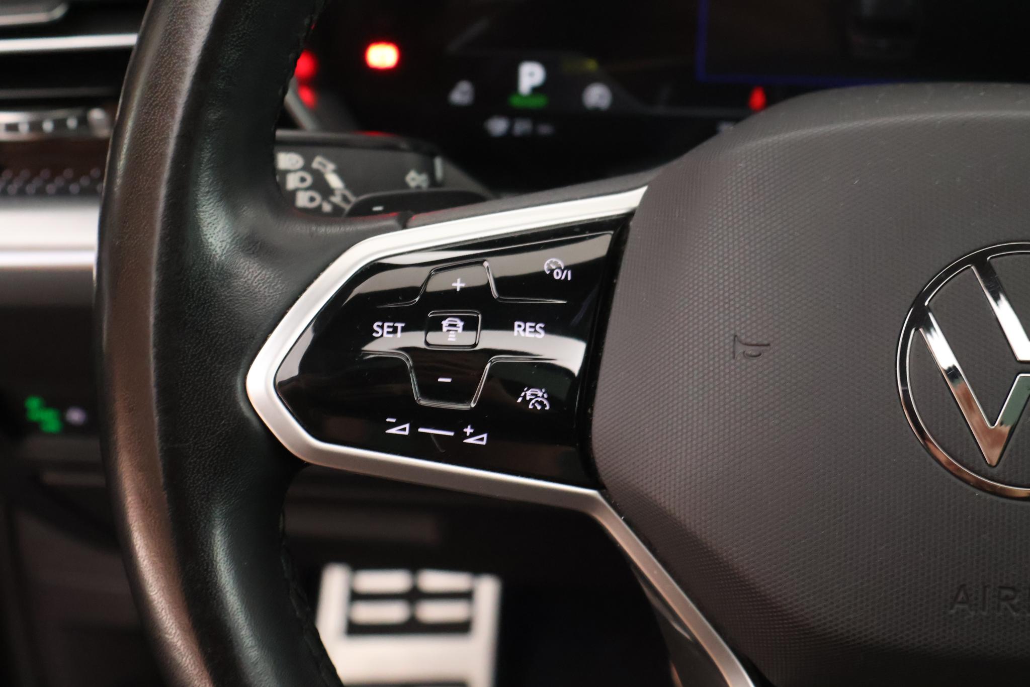 Foto van Volkswagen Touareg Ehybrid