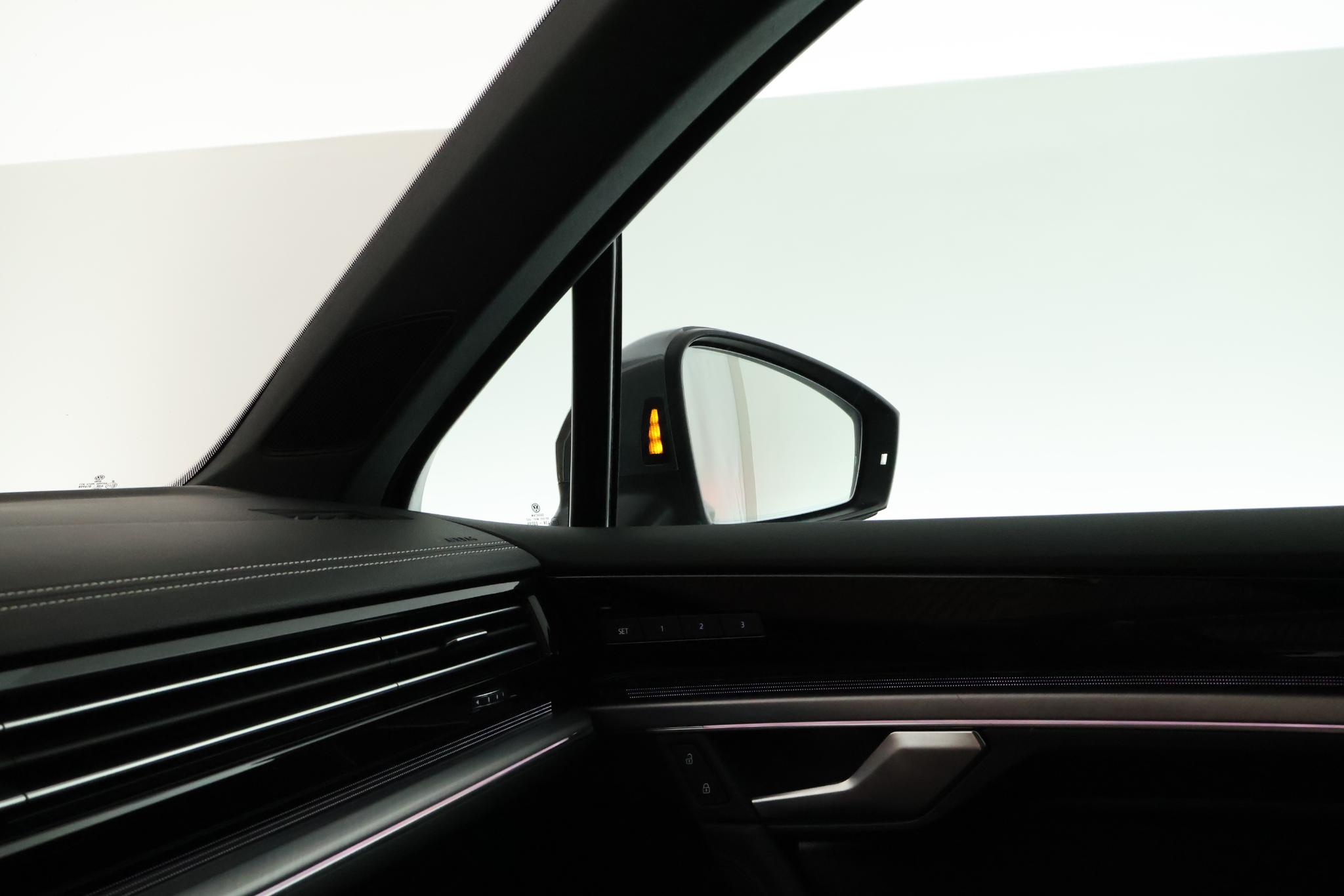 Foto van Volkswagen Touareg Ehybrid