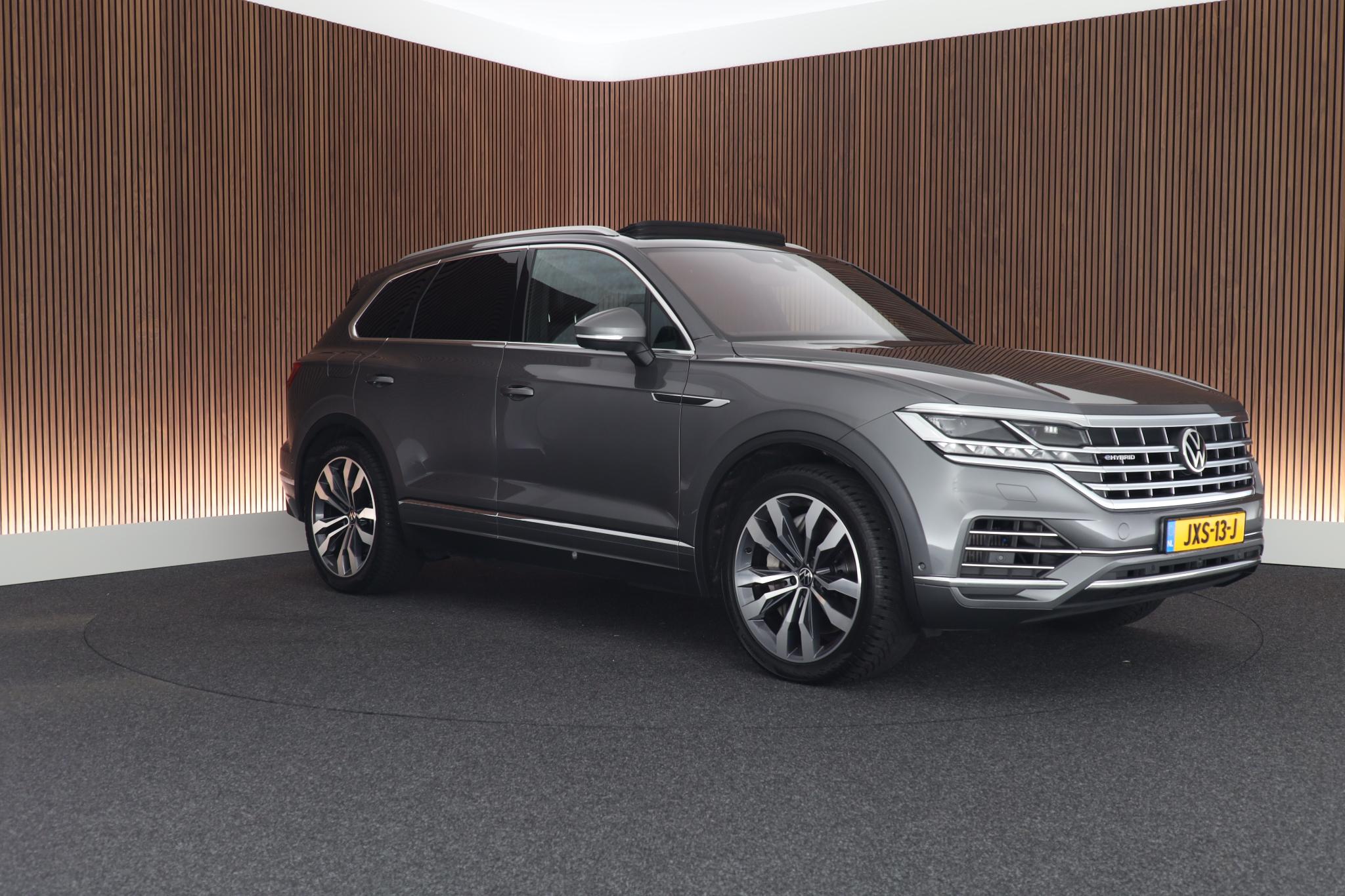 Foto van Volkswagen Touareg Ehybrid