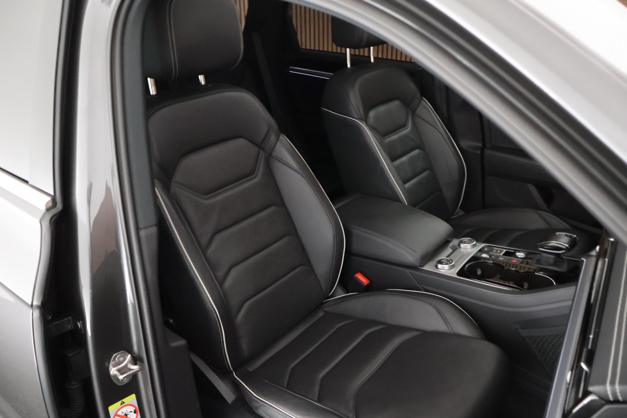 Foto van Volkswagen Touareg Ehybrid