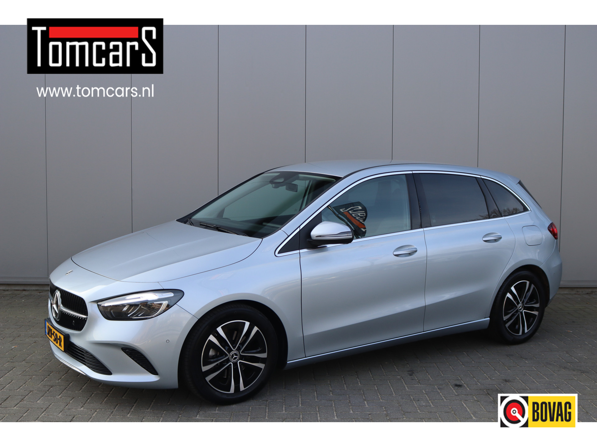 Mercedes-Benz B-klasse B200 177PK Automaat Mild-Hybrid Luxury Line Camera/Cruise-control/Elektr.-achterklep 2024 - voorkant