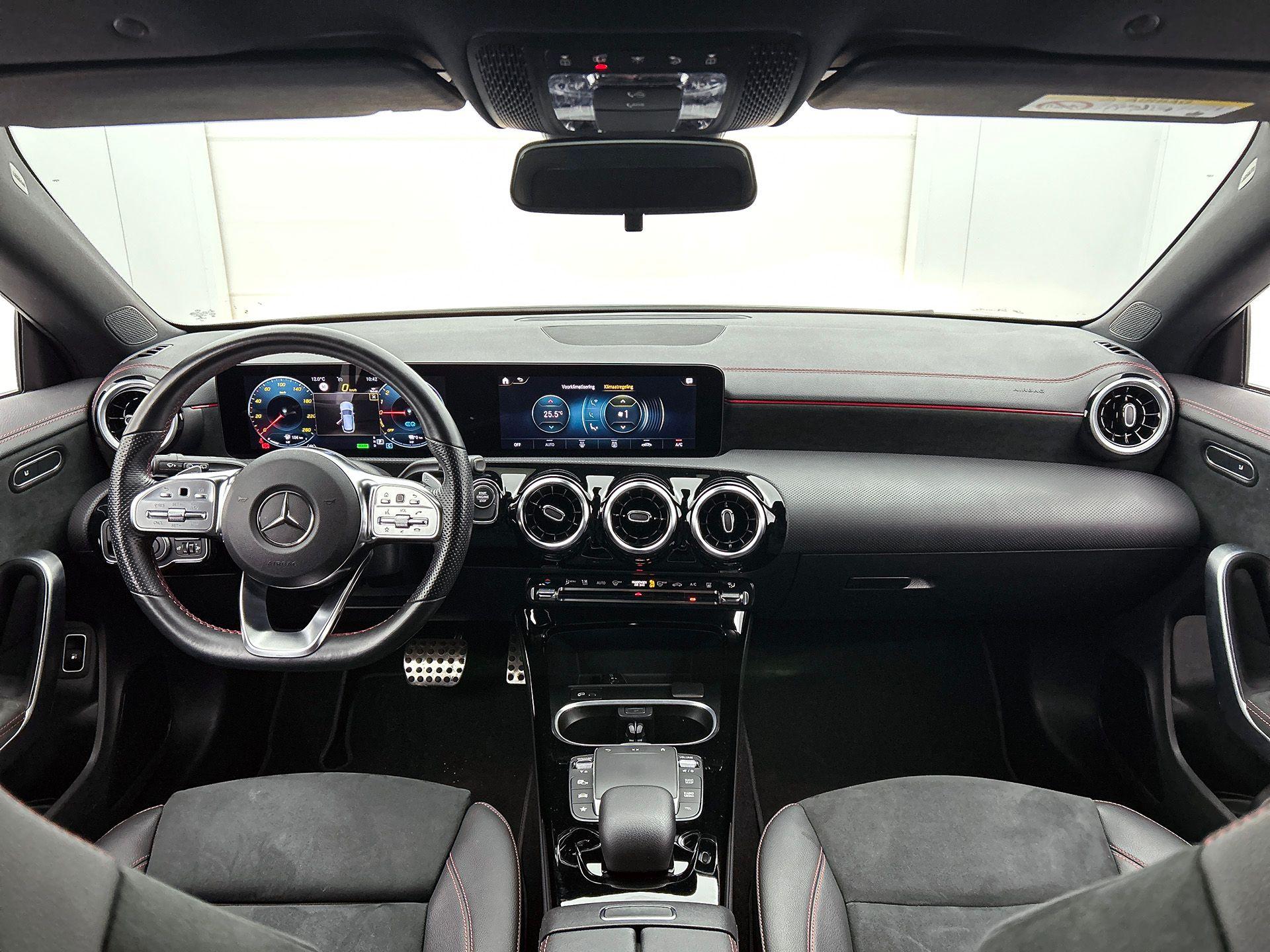 Foto van Mercedes-Benz Cla 250 E