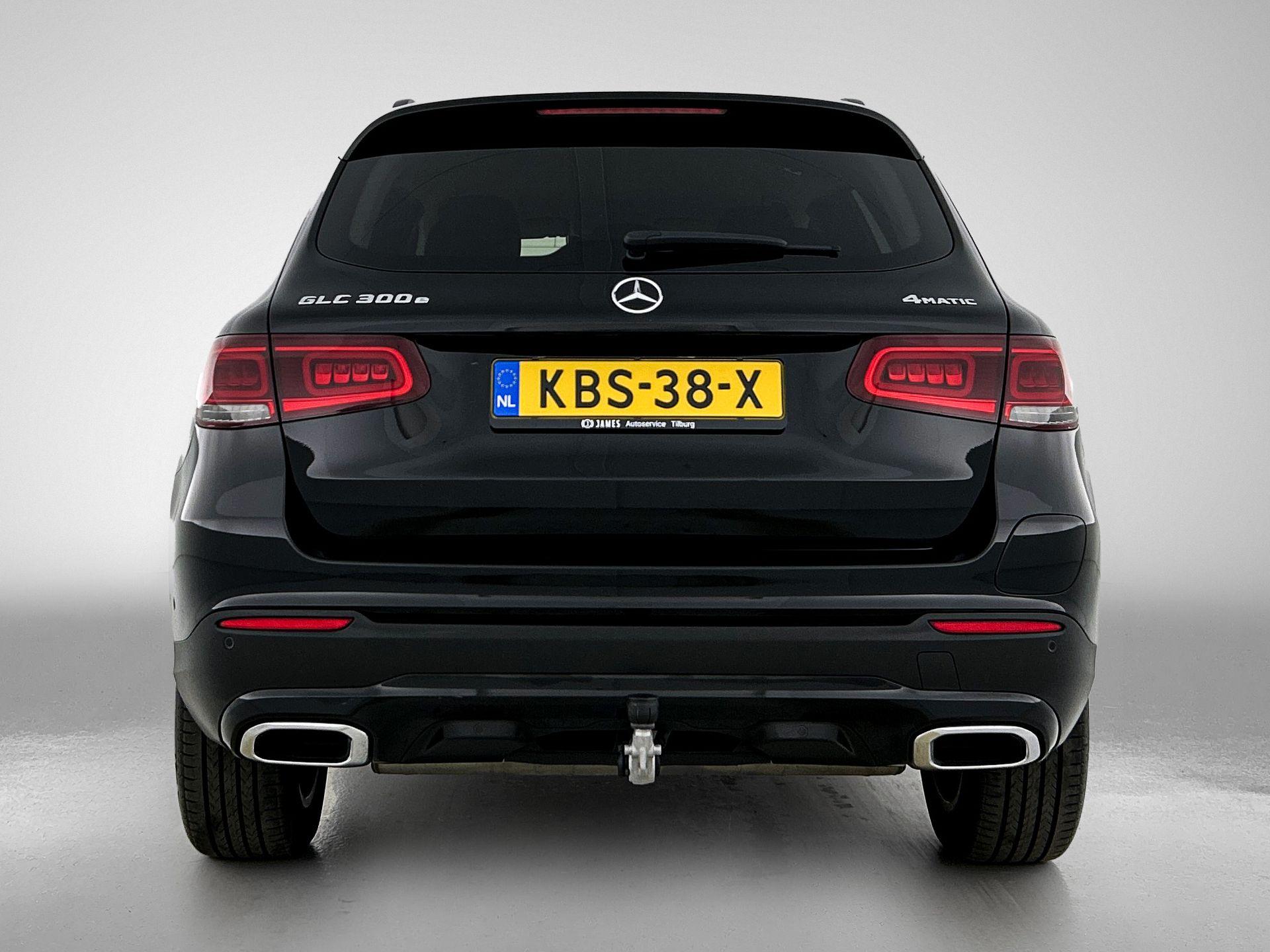 Foto van Mercedes-Benz GLC 300 E 4Matic