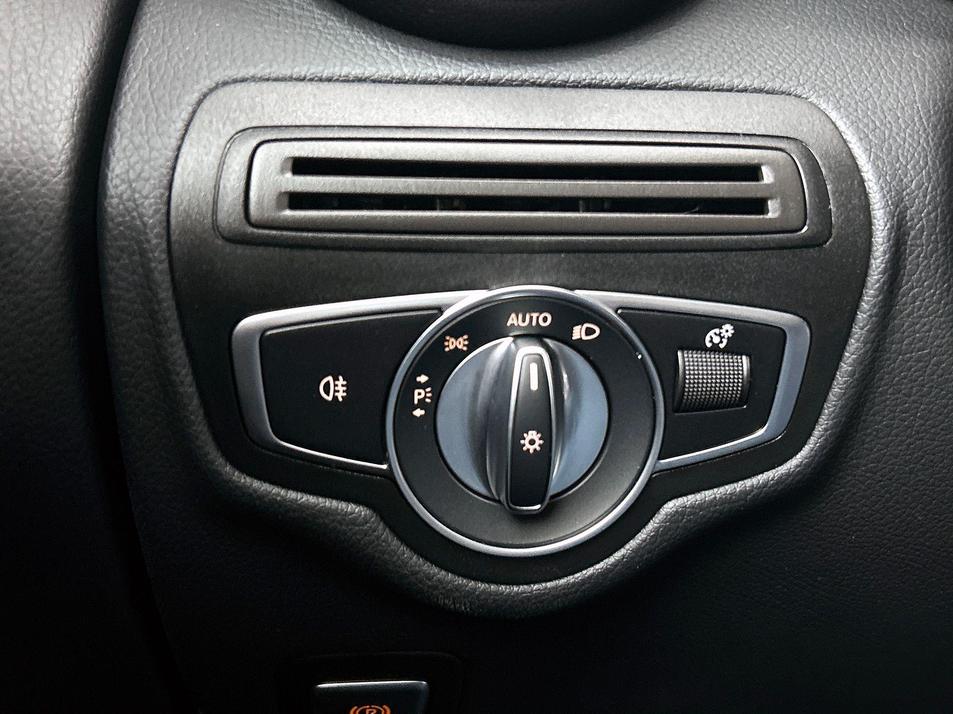 Foto van Mercedes-Benz GLC 300 E 4Matic