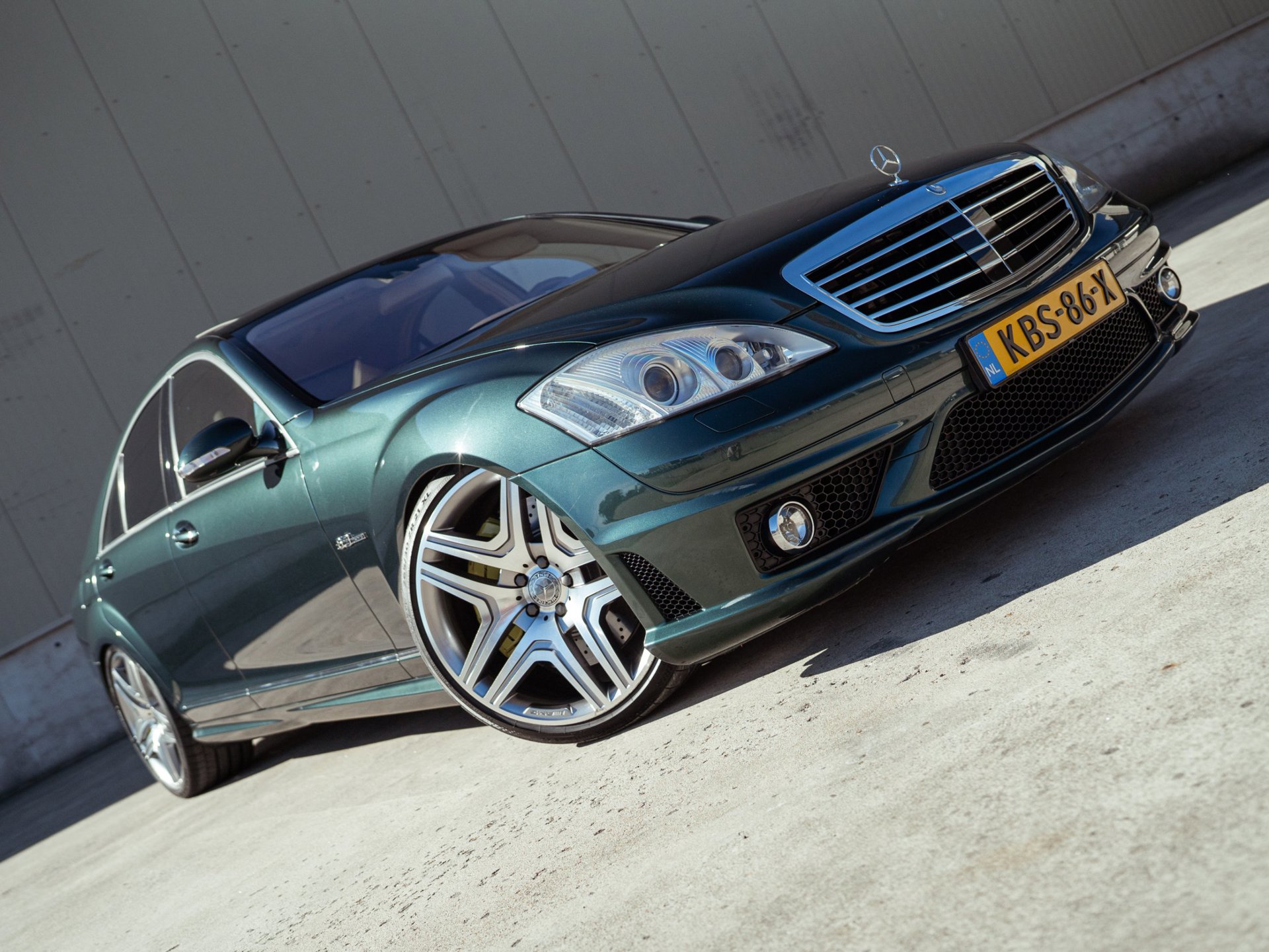 Foto van Mercedes-Benz S 63 AMG