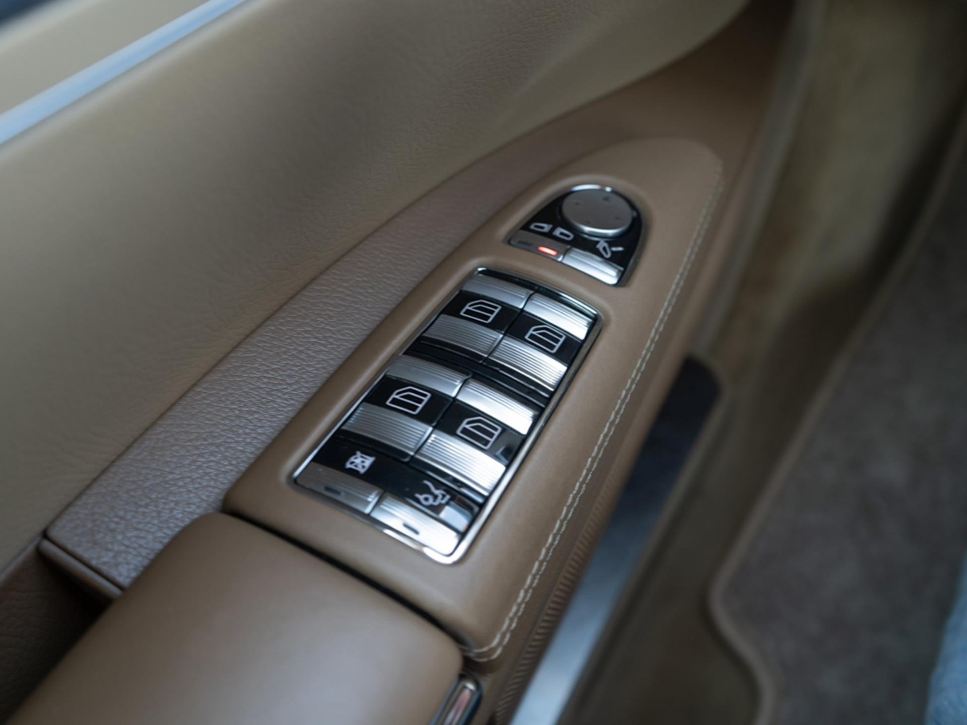 Foto van Mercedes-Benz S 63 AMG