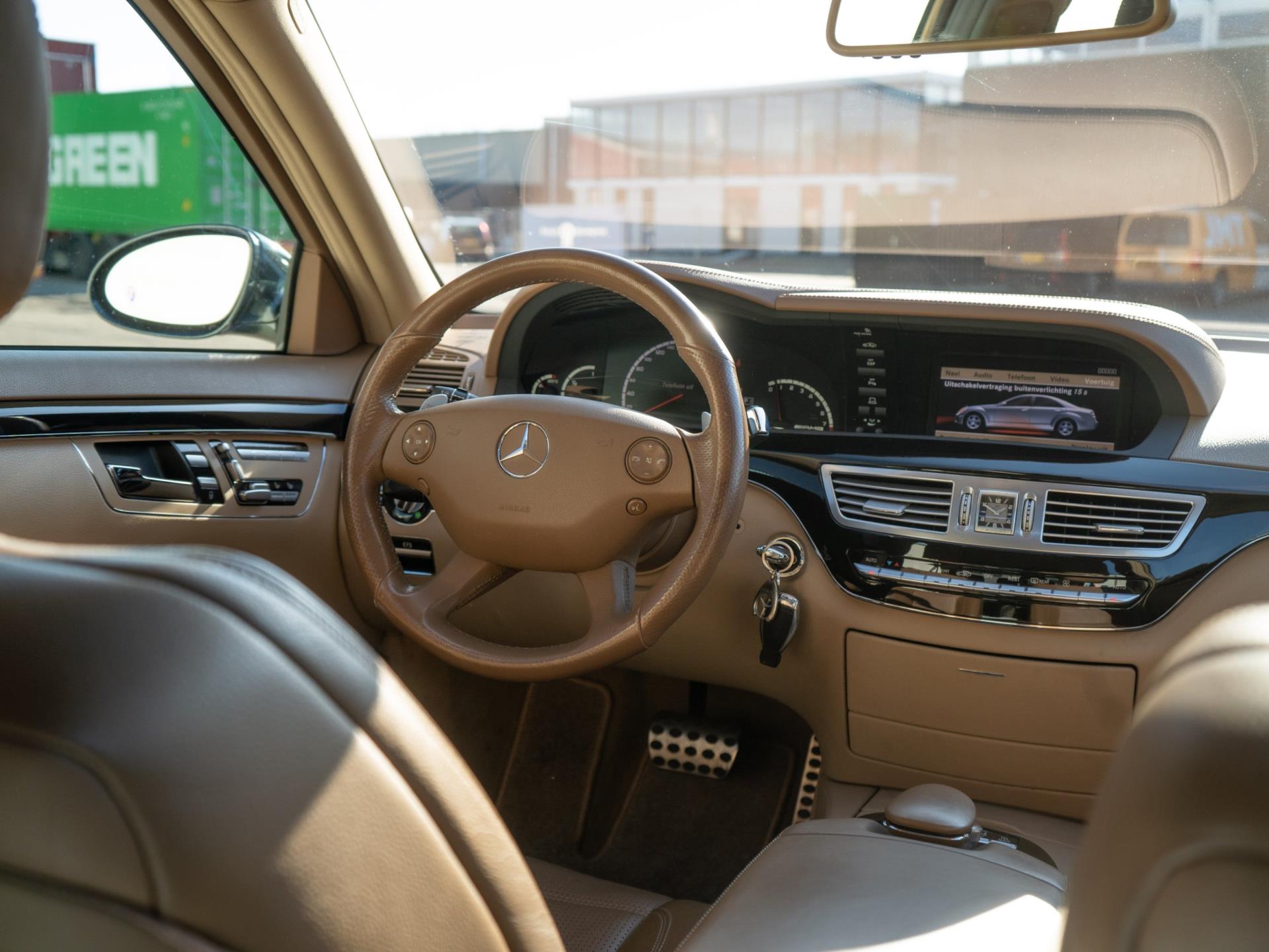 Foto van Mercedes-Benz S 63 AMG