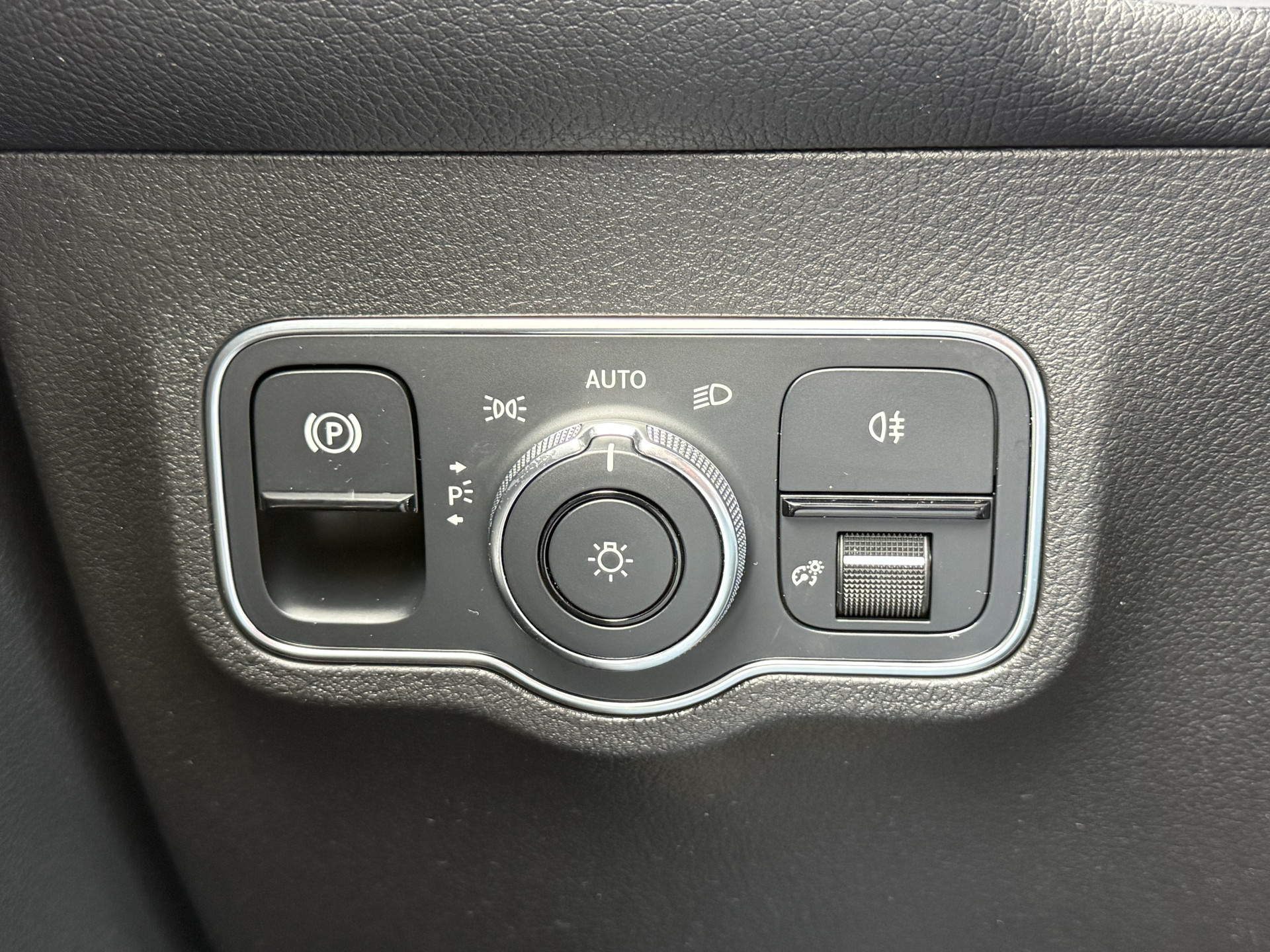 Foto van Mercedes-Benz GLB