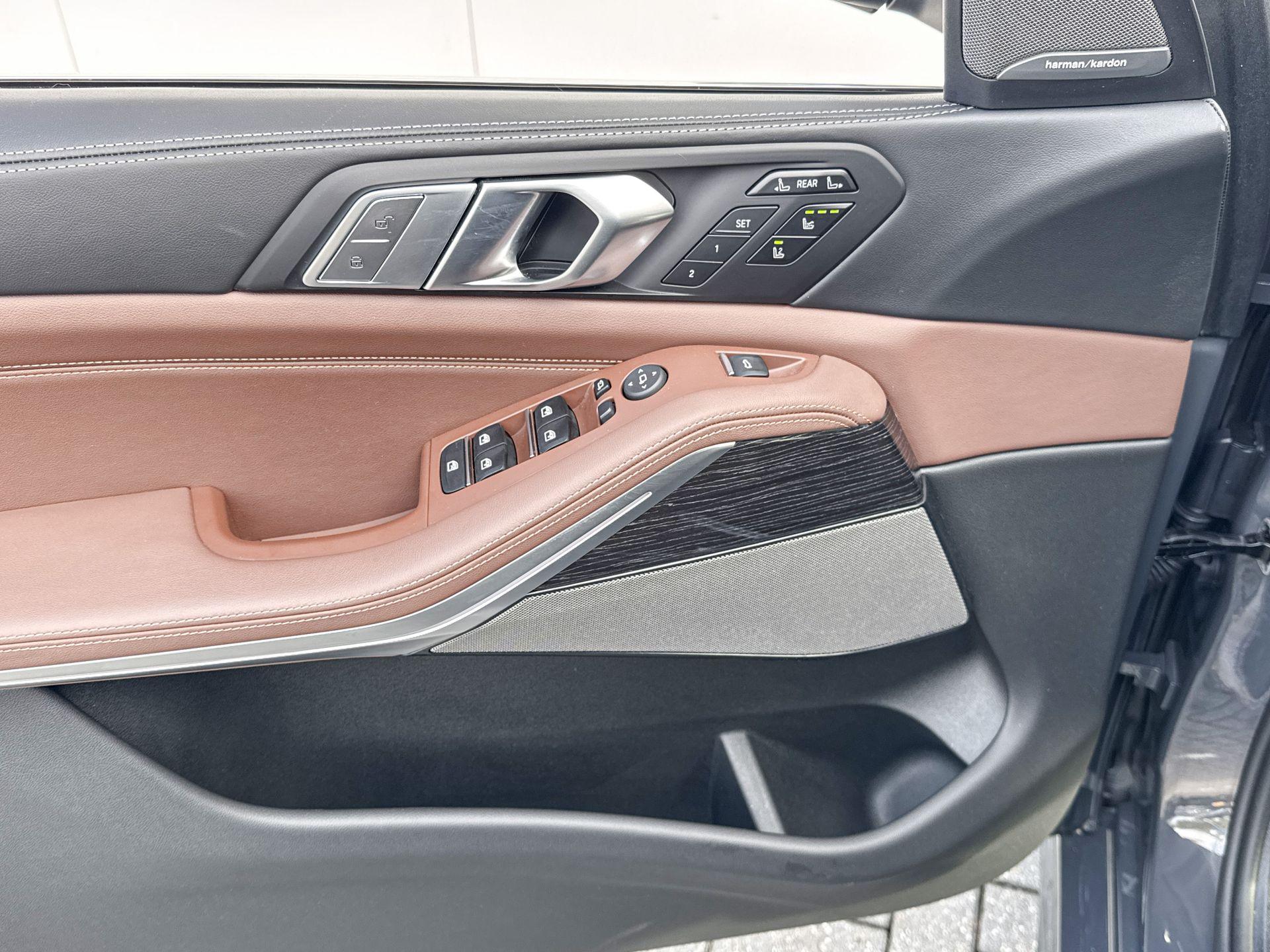 Foto van BMW X7 Xdrive40i
