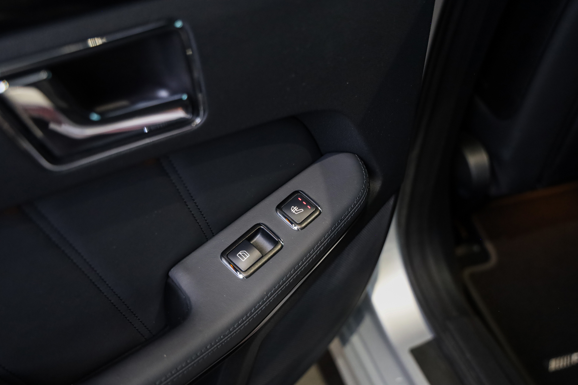 Foto van Mercedes-Benz E 63 AMG