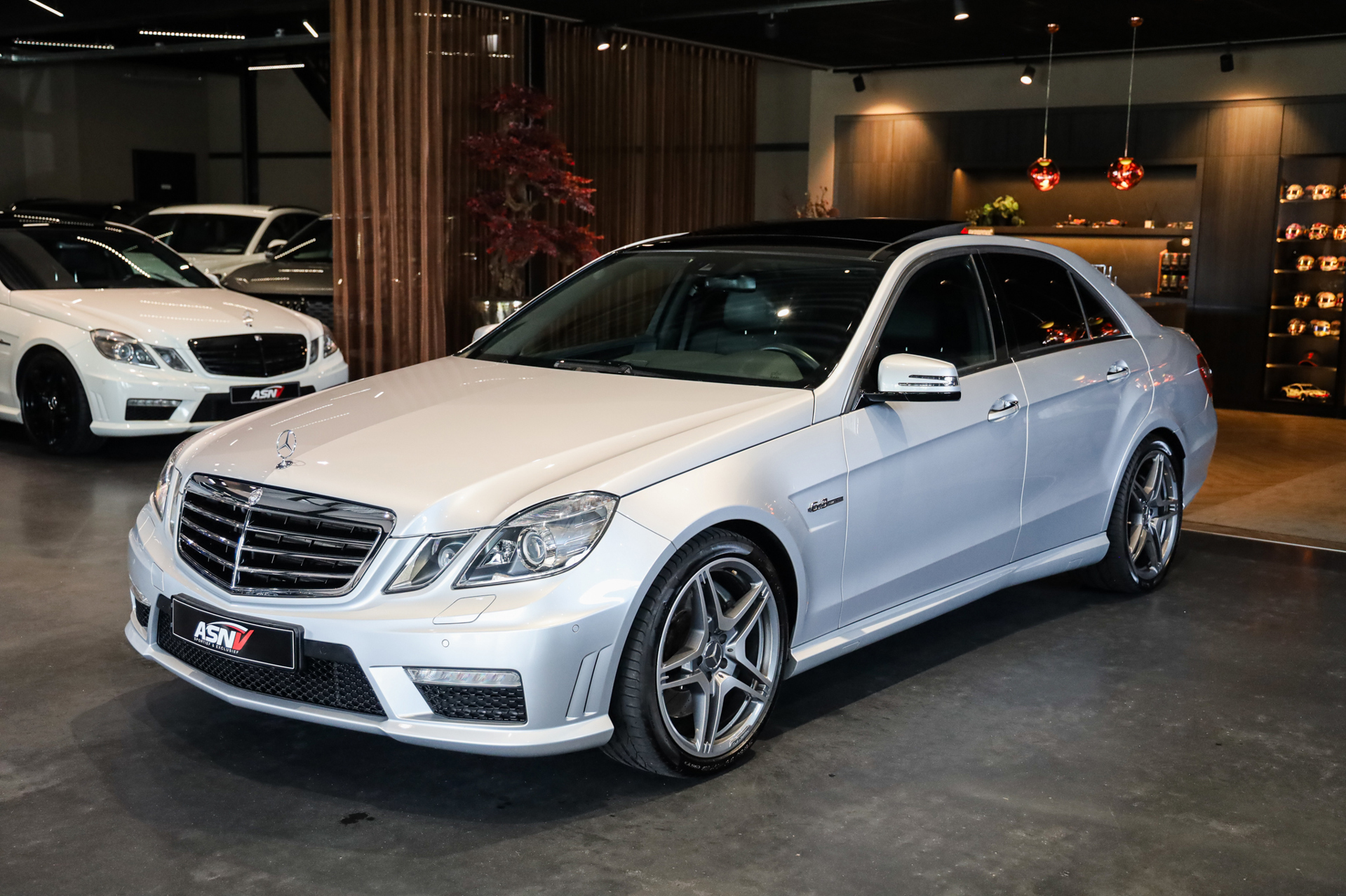 Foto van Mercedes-Benz E 63 AMG