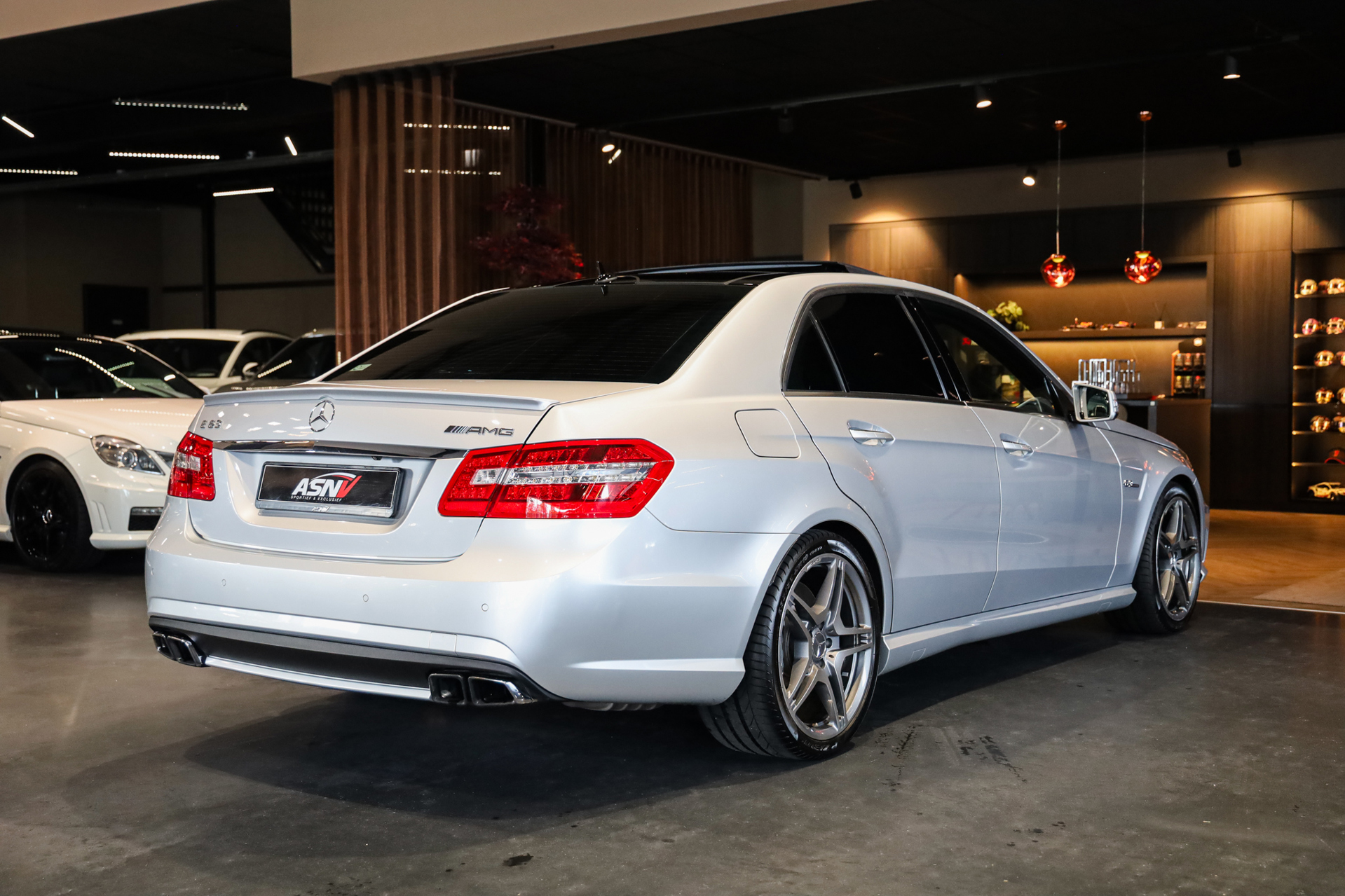Foto van Mercedes-Benz E 63 AMG