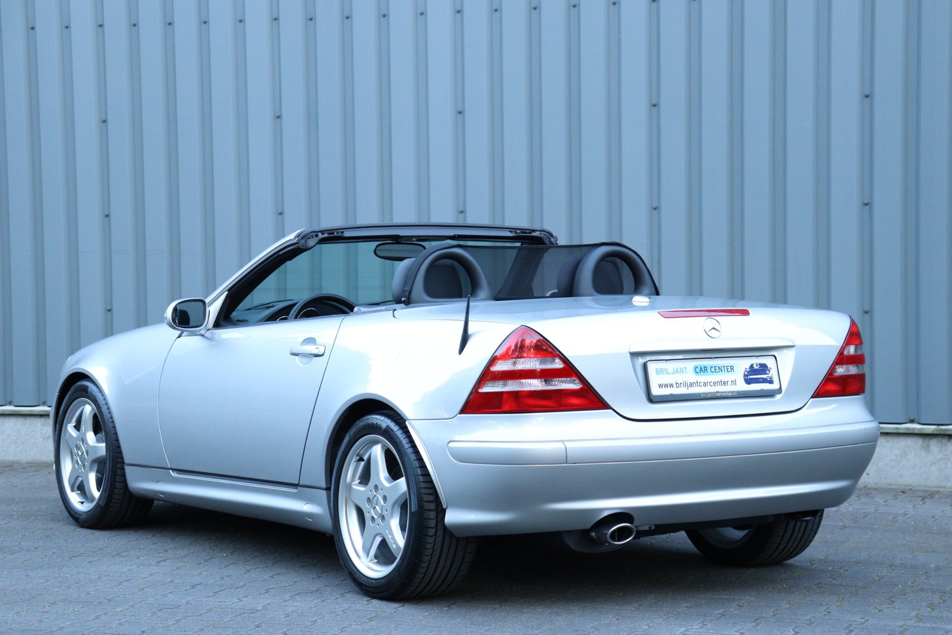 Foto van Mercedes-Benz SLK 320