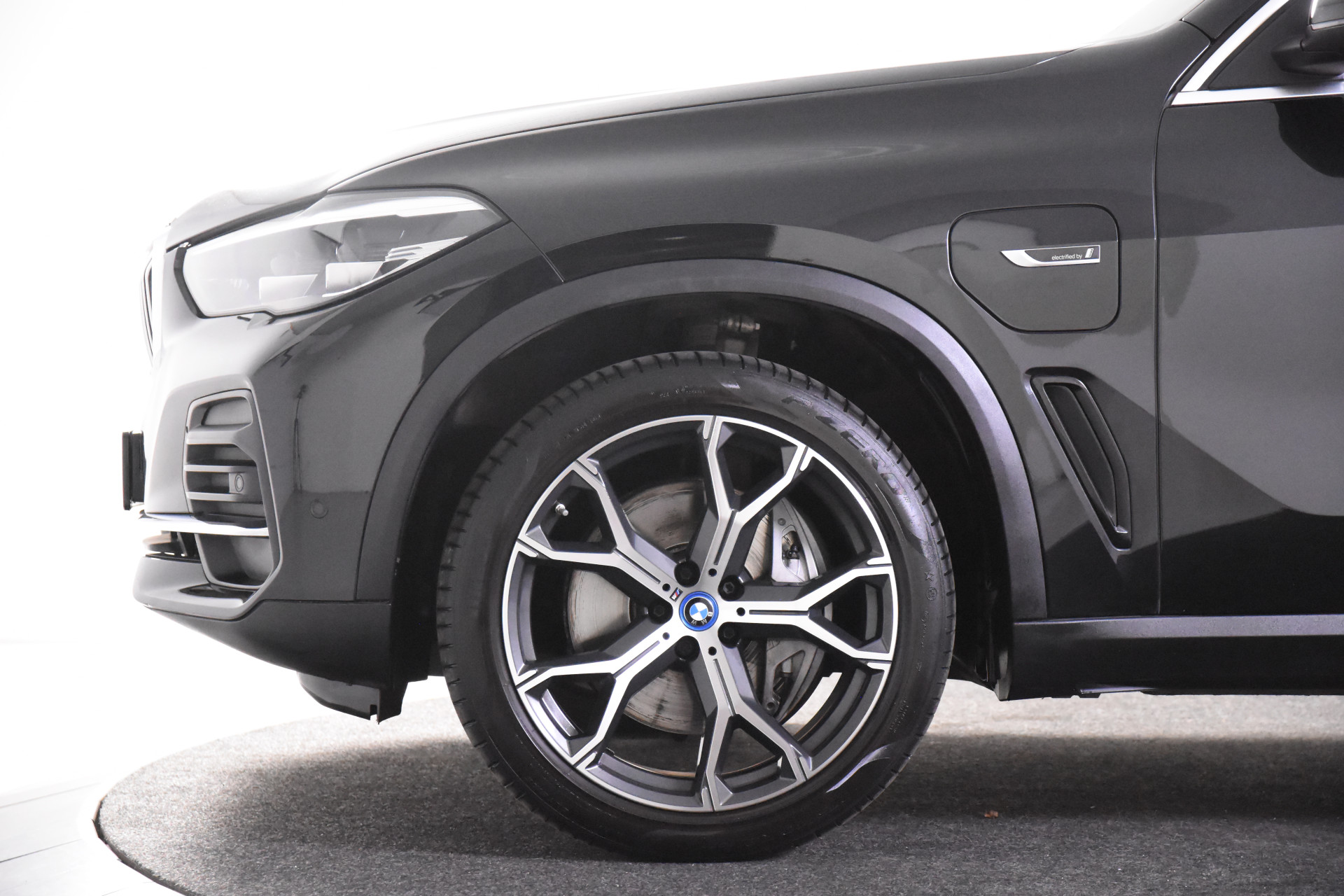 Foto van BMW X5 Xdrive45e