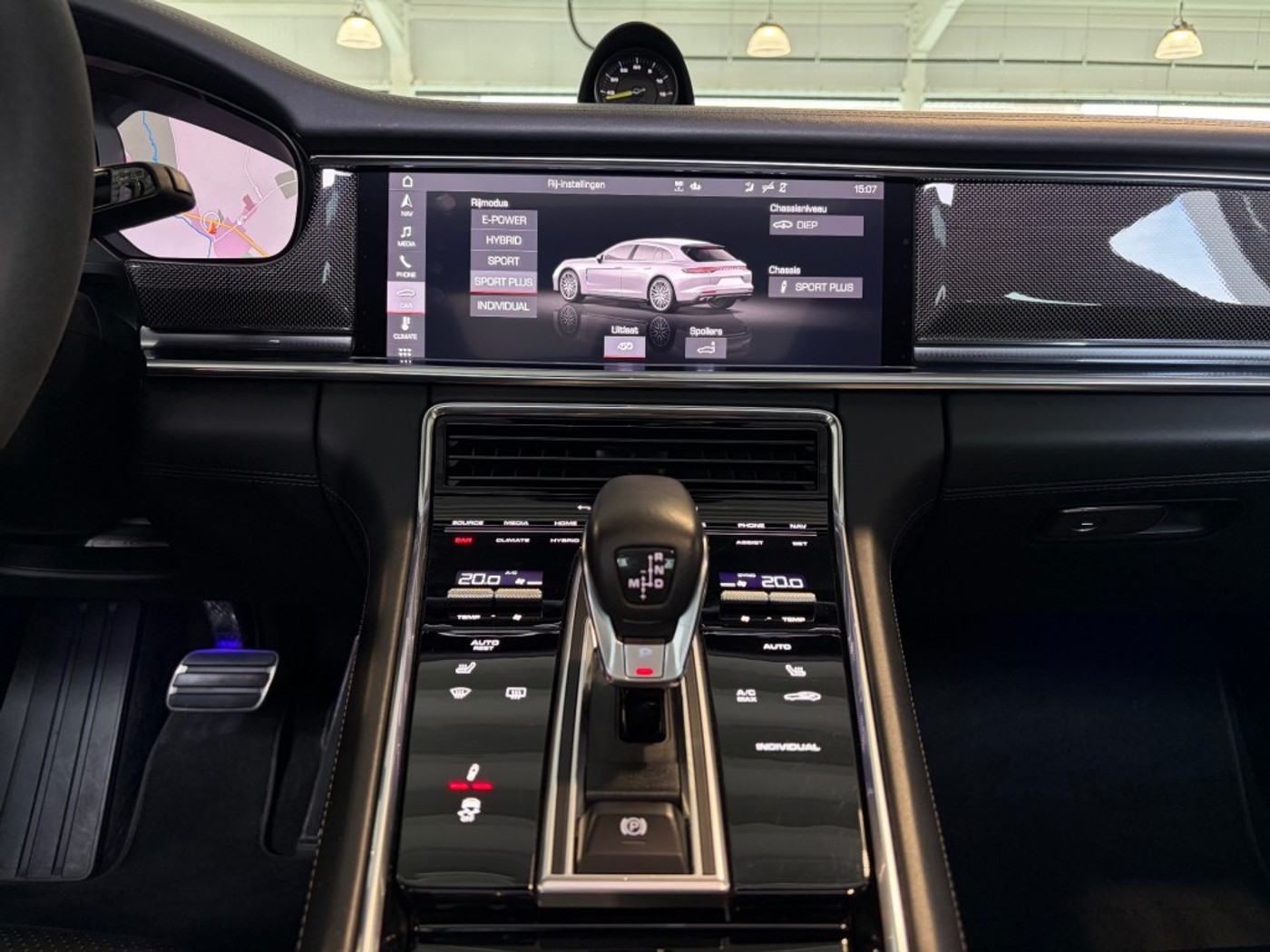Foto van Porsche Panamera Turbo S E-hybrid