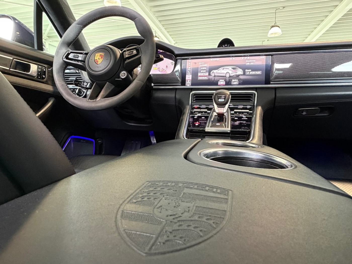 Foto van Porsche Panamera Turbo S E-hybrid