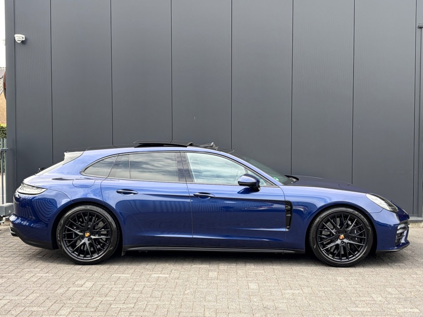 Foto van Porsche Panamera Turbo S E-hybrid