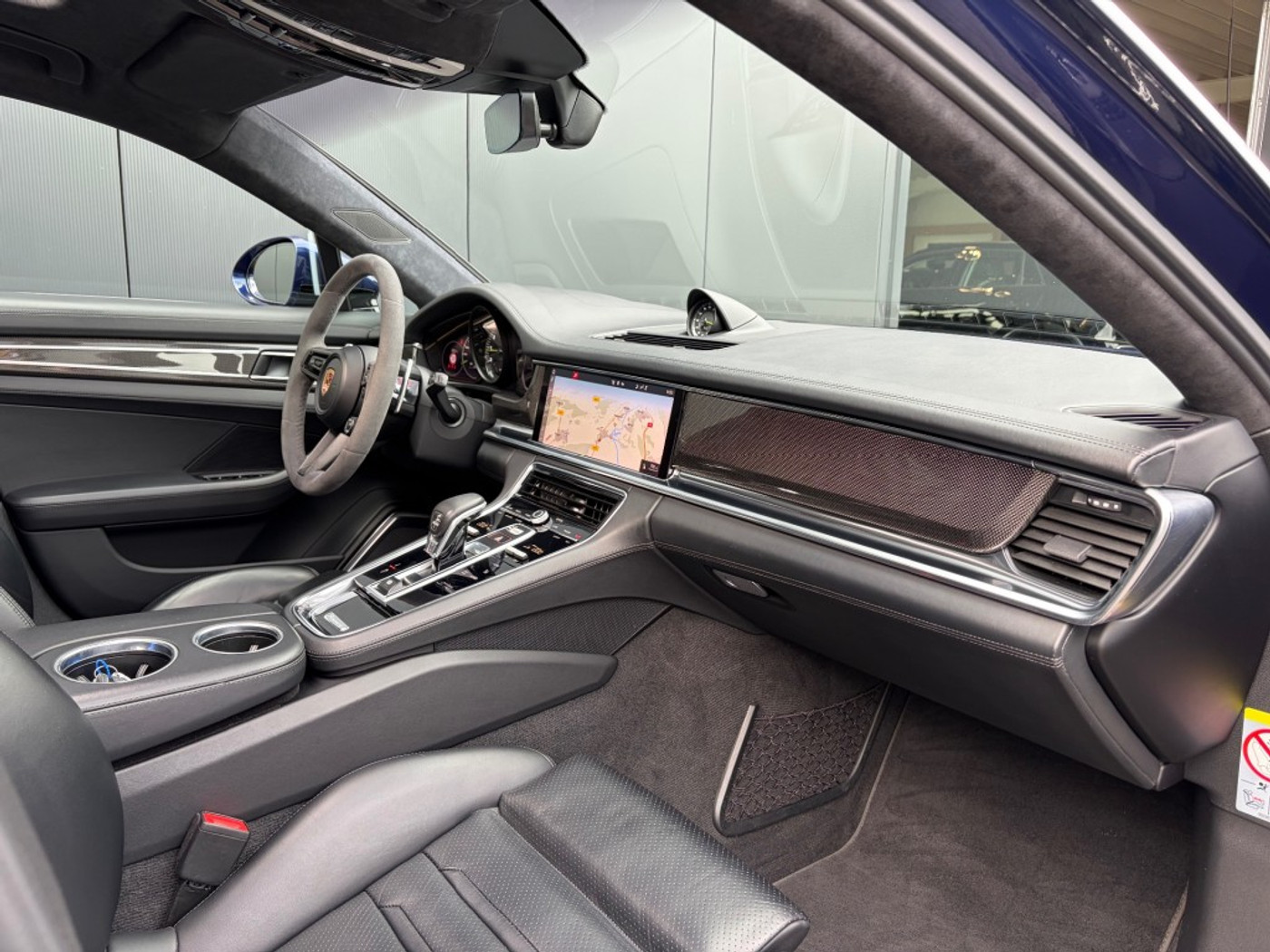 Foto van Porsche Panamera Turbo S E-hybrid