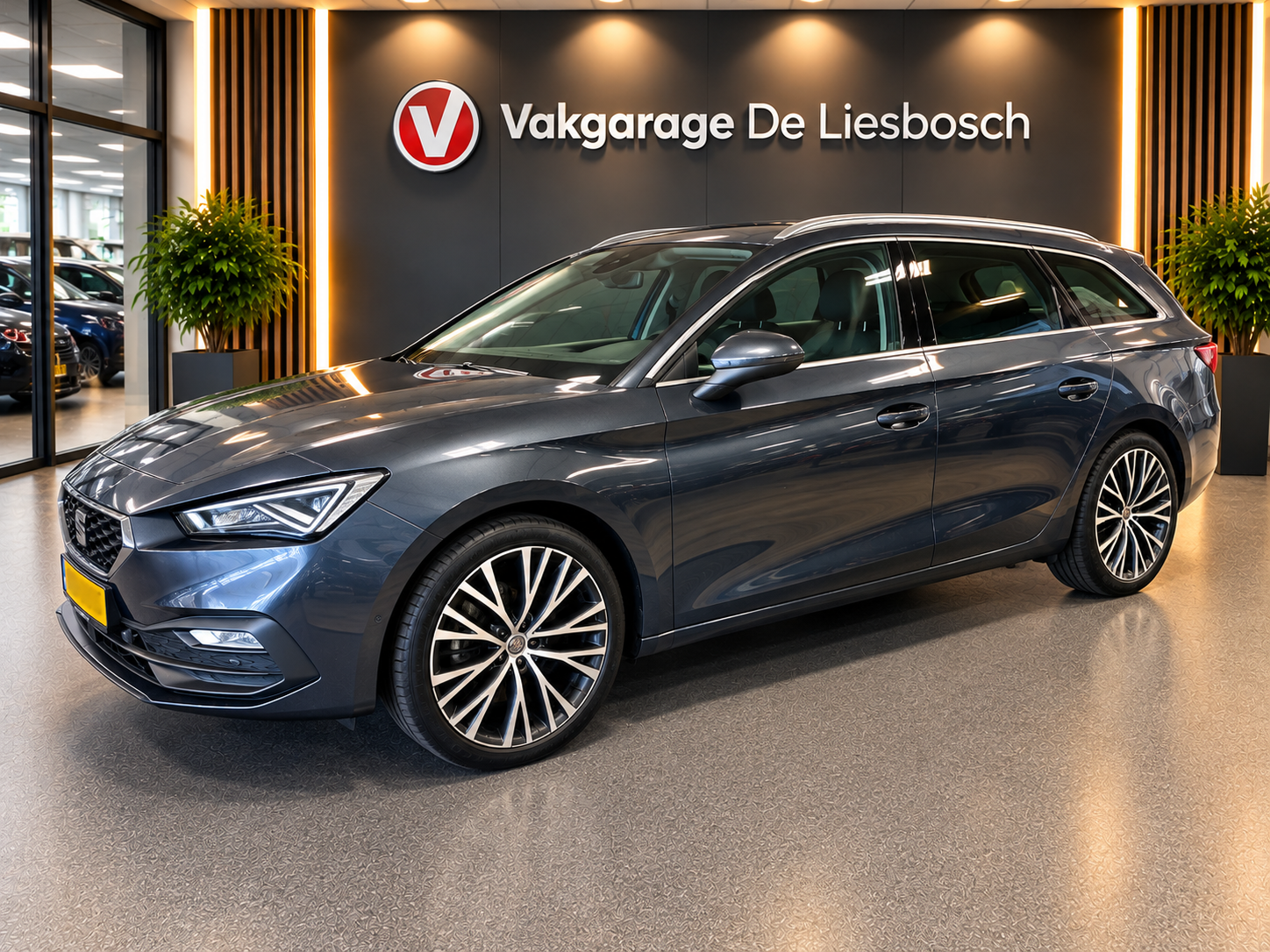 Seat Seat Leon SP E-hybrid150 1.4 TSI eHybrid PHEV FR Xcellence/pano/camera/apple CarPlay/memory 2021 - voorkant