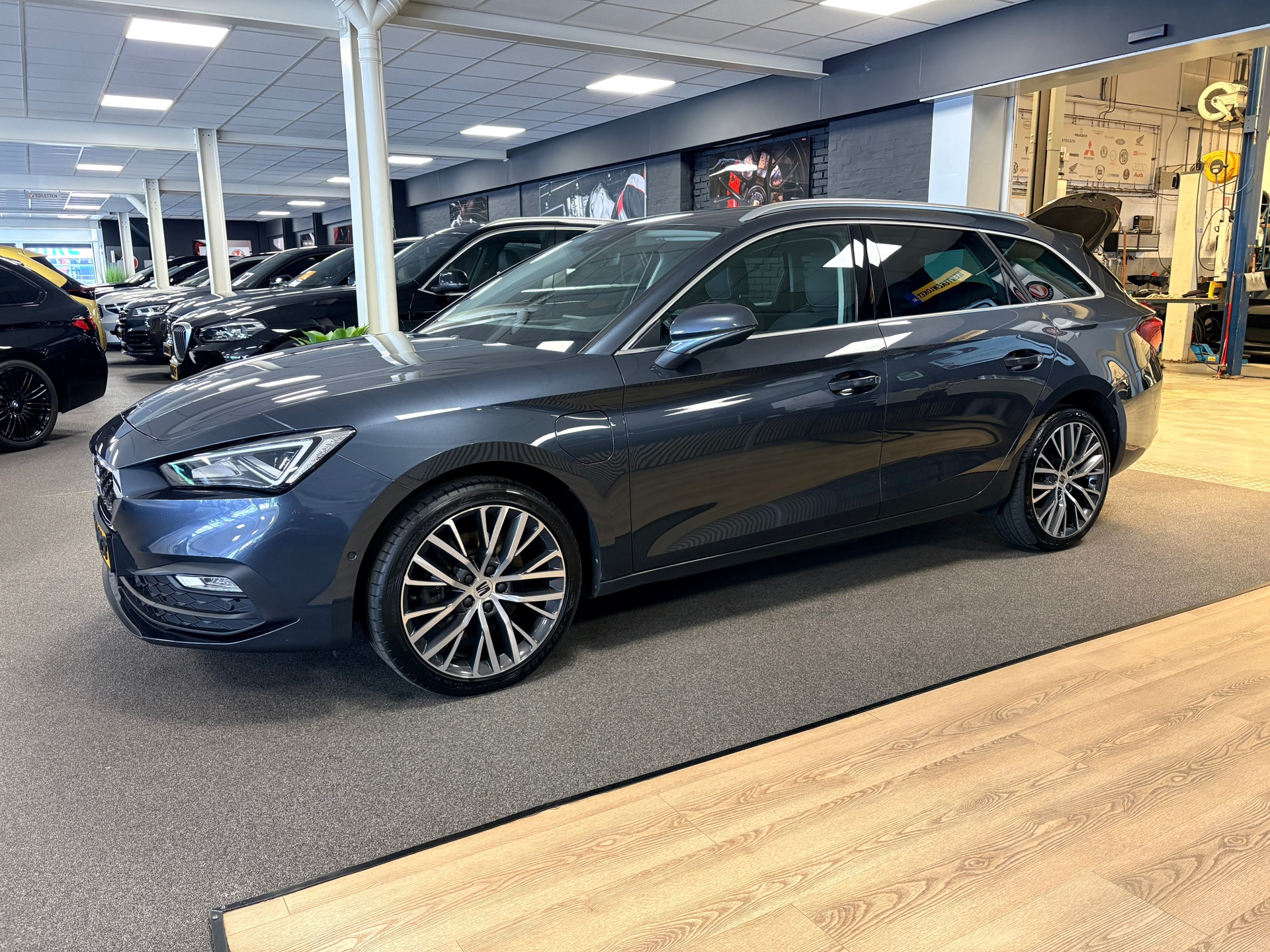 Foto van Seat Seat Leon SP E-hybrid150