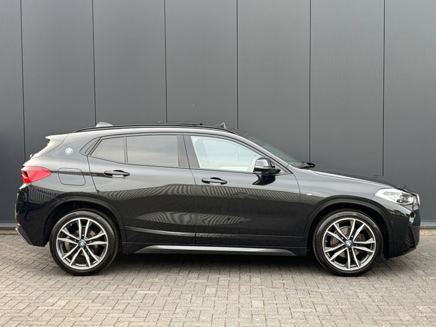 Foto van BMW X2 Sdrive18i
