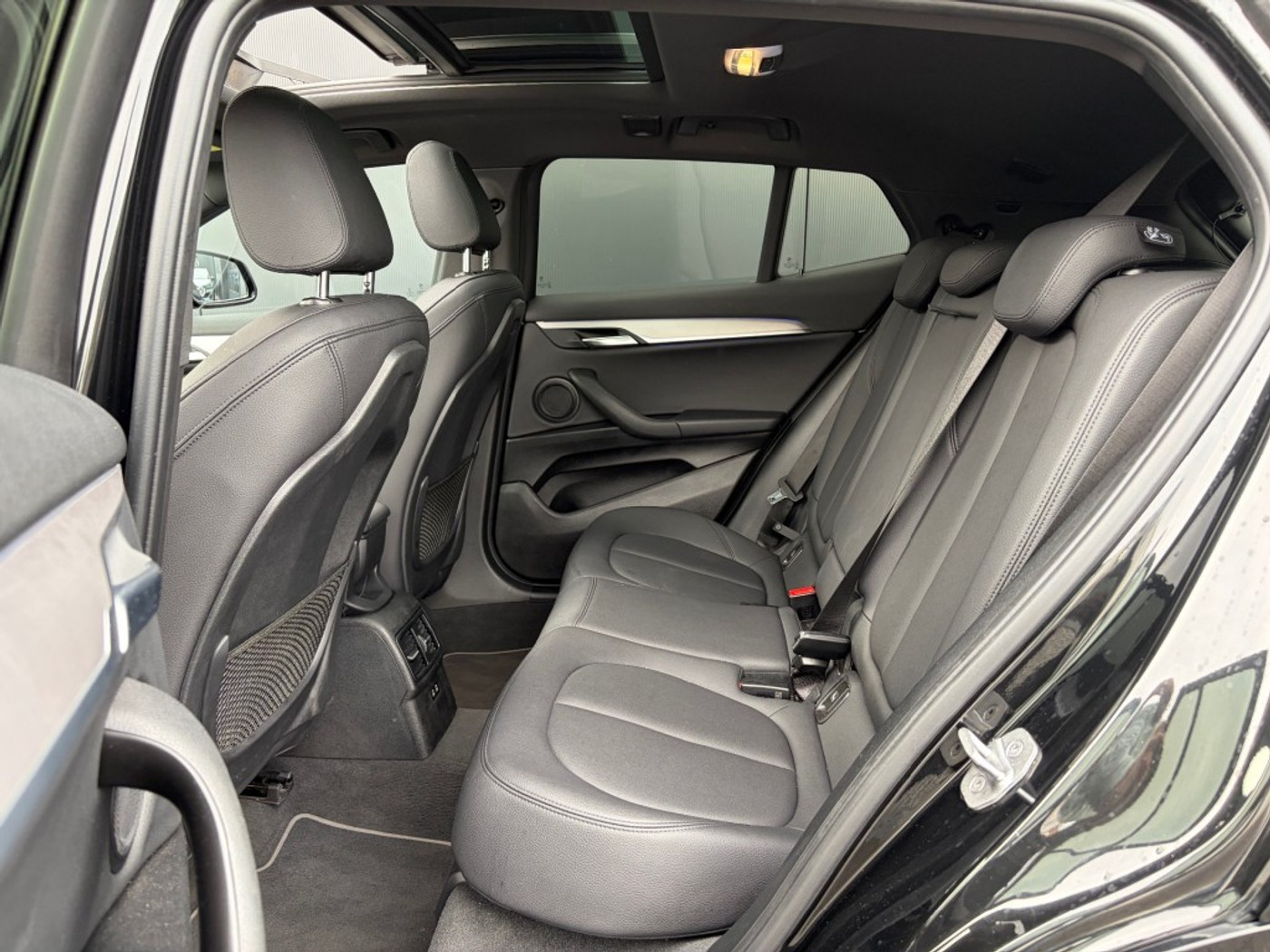 Foto van BMW X2 Sdrive18i
